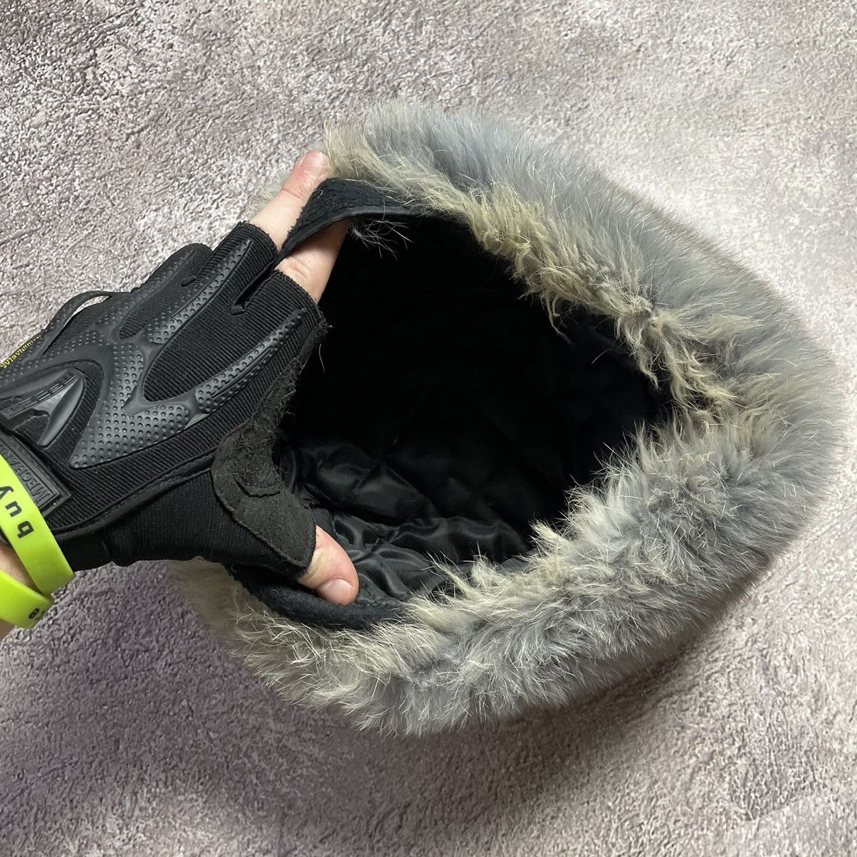 Vintage Vintage 90s Mohair Faux Fur Beanie Grey Goth Alt Faded OS Size ONE SIZE - 3 Thumbnail