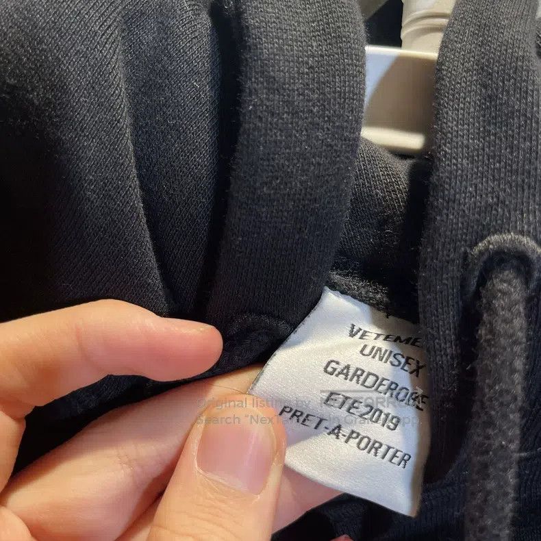 Vetements Vetements Hoodie Size US S / EU 44-46 / 1 - 8 Thumbnail