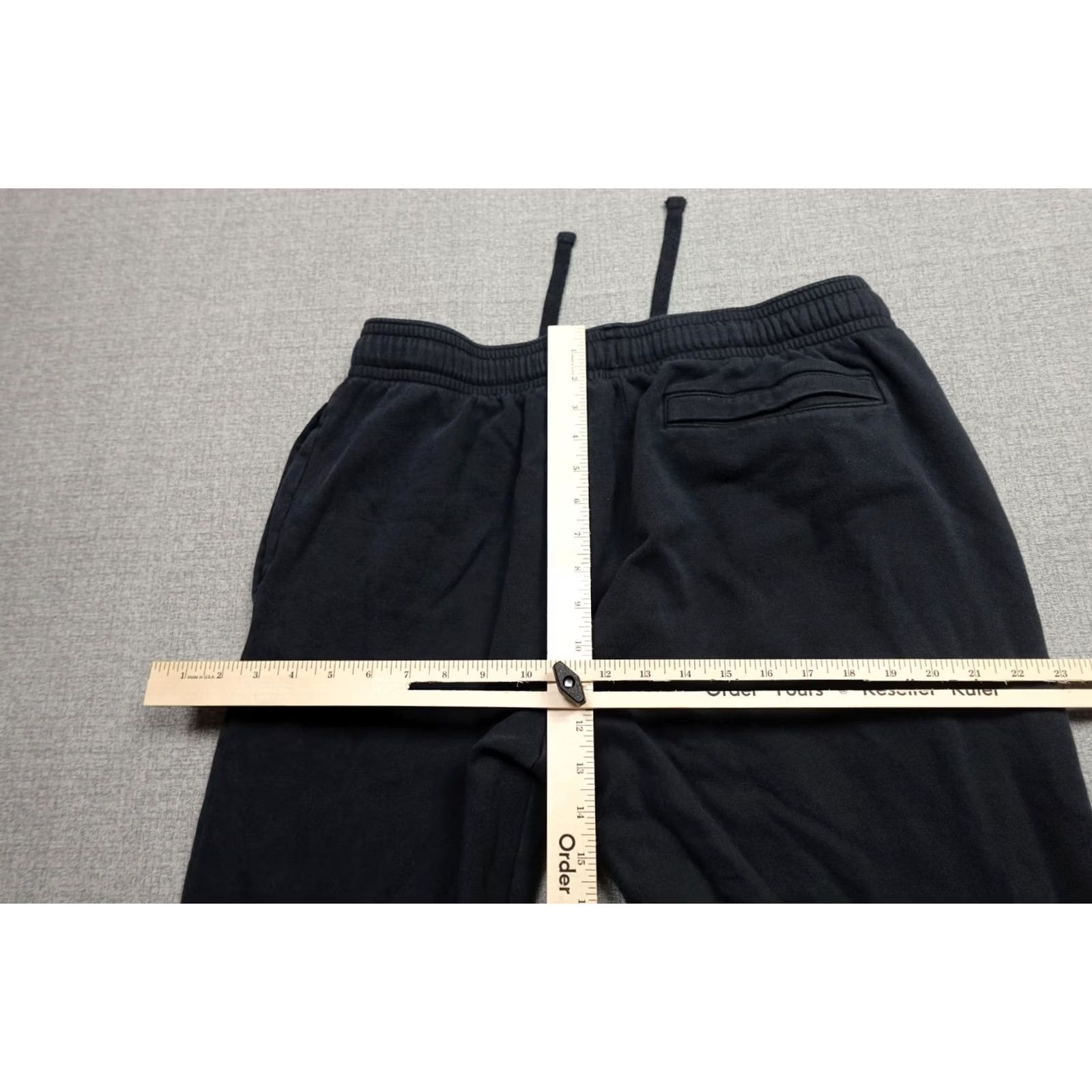Under Armour Under Armour ColdGear Sweatpants Mens XL Black Fleece Joggers Thermal Warm Running & Gym Training Pants Size US 36 / EU 52 - 7 Thumbnail