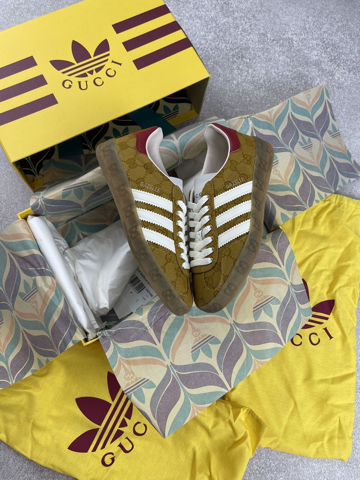Adidas × Gucci Adidas x Gucci ZX 8000 Beige GG Monogram Size
