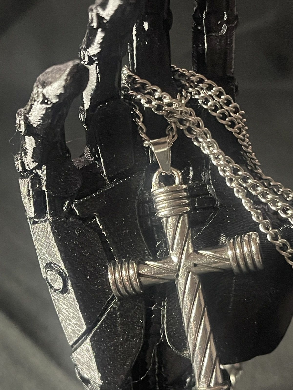 Other Silver cross necklace with chain Size 28 - 2 Thumbnail