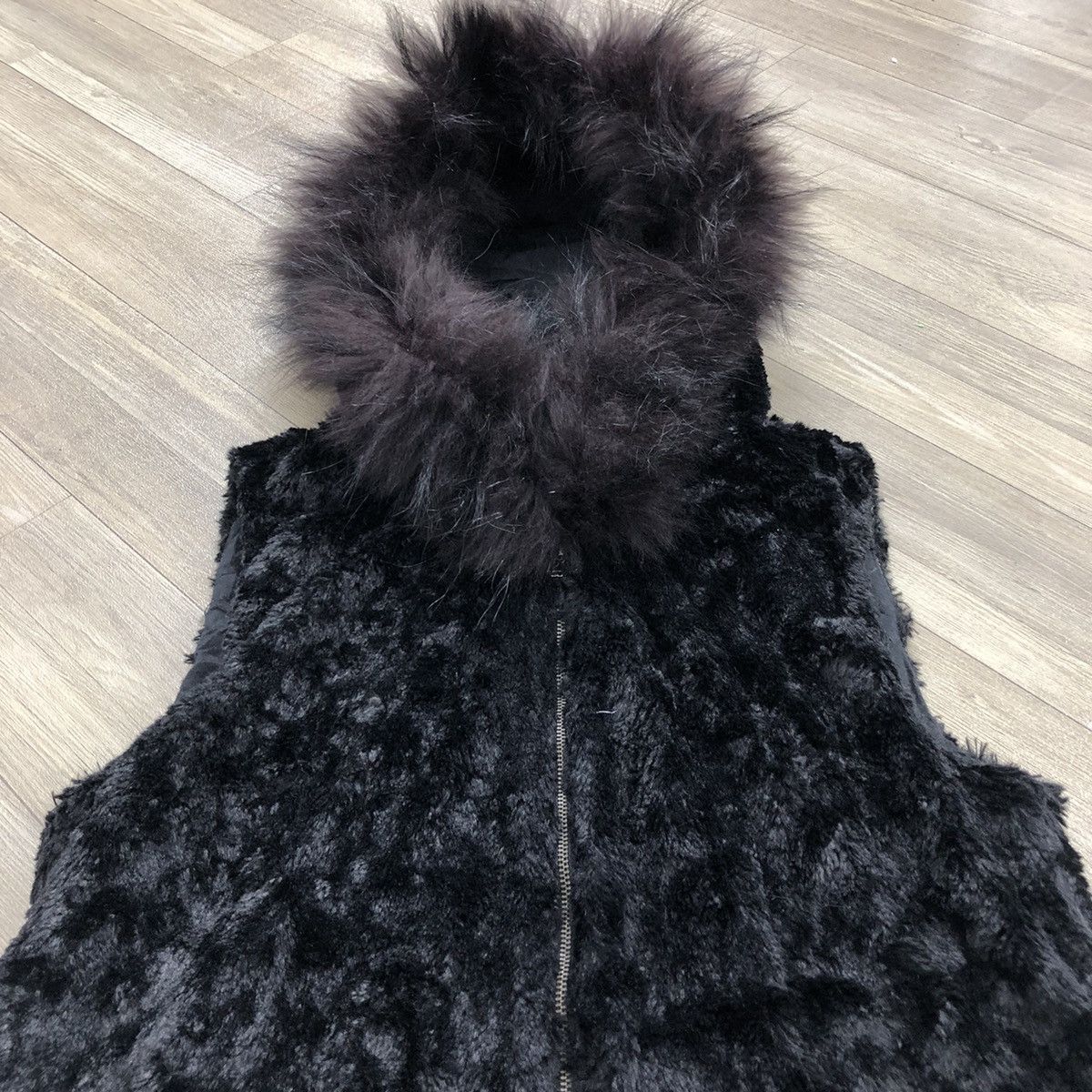 If Six Was Nine 2000s Faux Fur Gothic Beauty Beast Lgb Goa Punk Style Vest Size US M / EU 48-50 / 2 - 3 Thumbnail