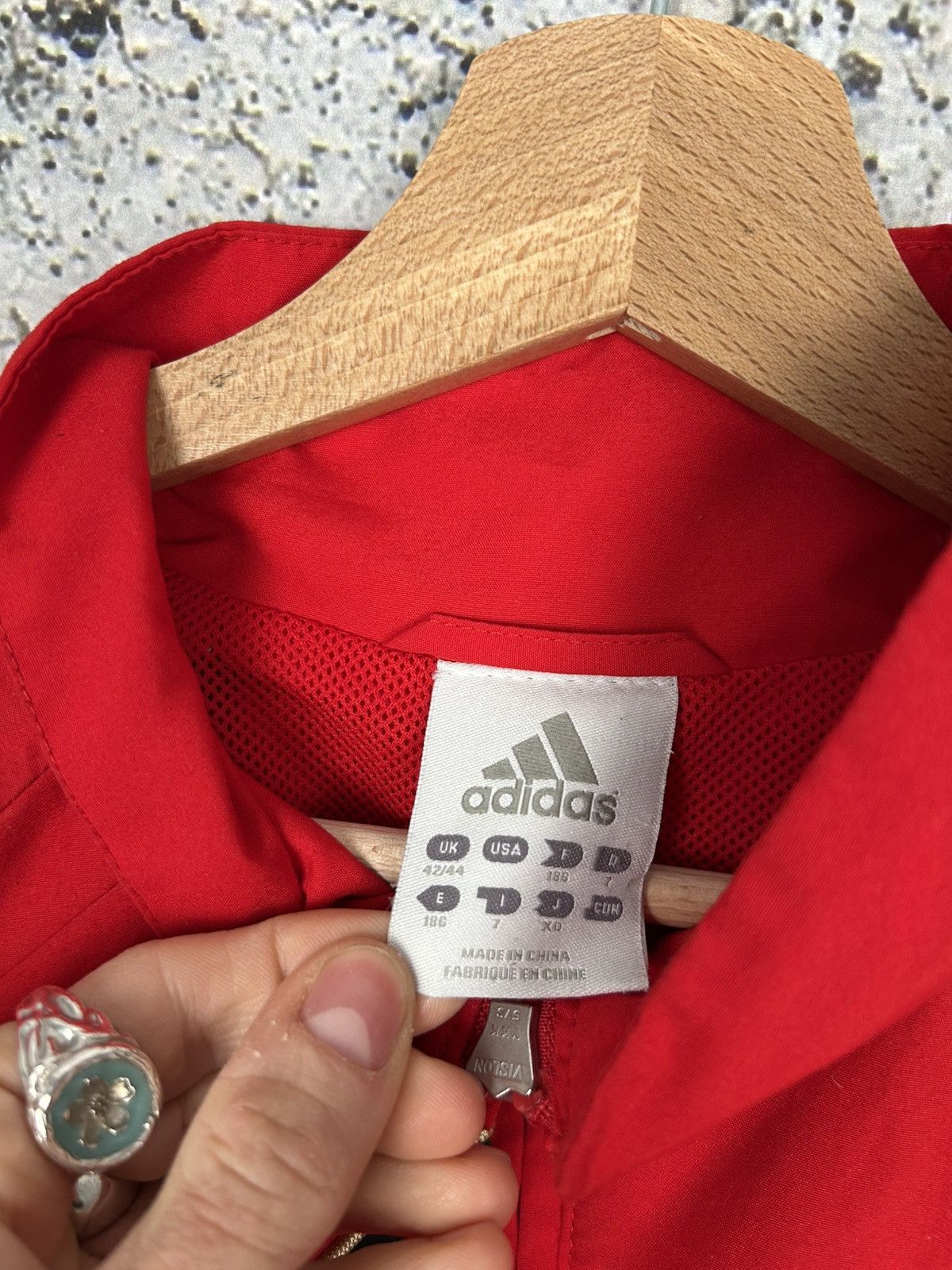 Adidas Vintage Adidas Liverpool FC Light Soccer Jacket Football Size US XL / EU 56 / 4 - 8 Thumbnail