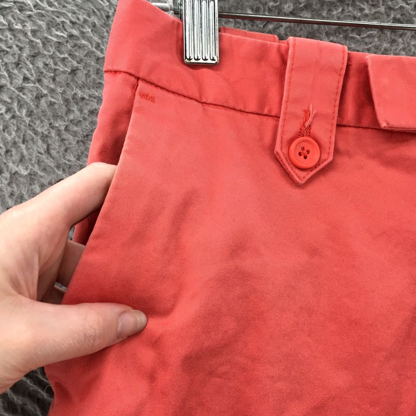 Banana Republic Banana Republic Chino Bermuda Shorts Womens 4 Coral Mid Rise Zip Bermuda Shorts Womens 4 Coral Mid Rise Zip Size 27" / US 4 / IT 40 - 7 Thumbnail