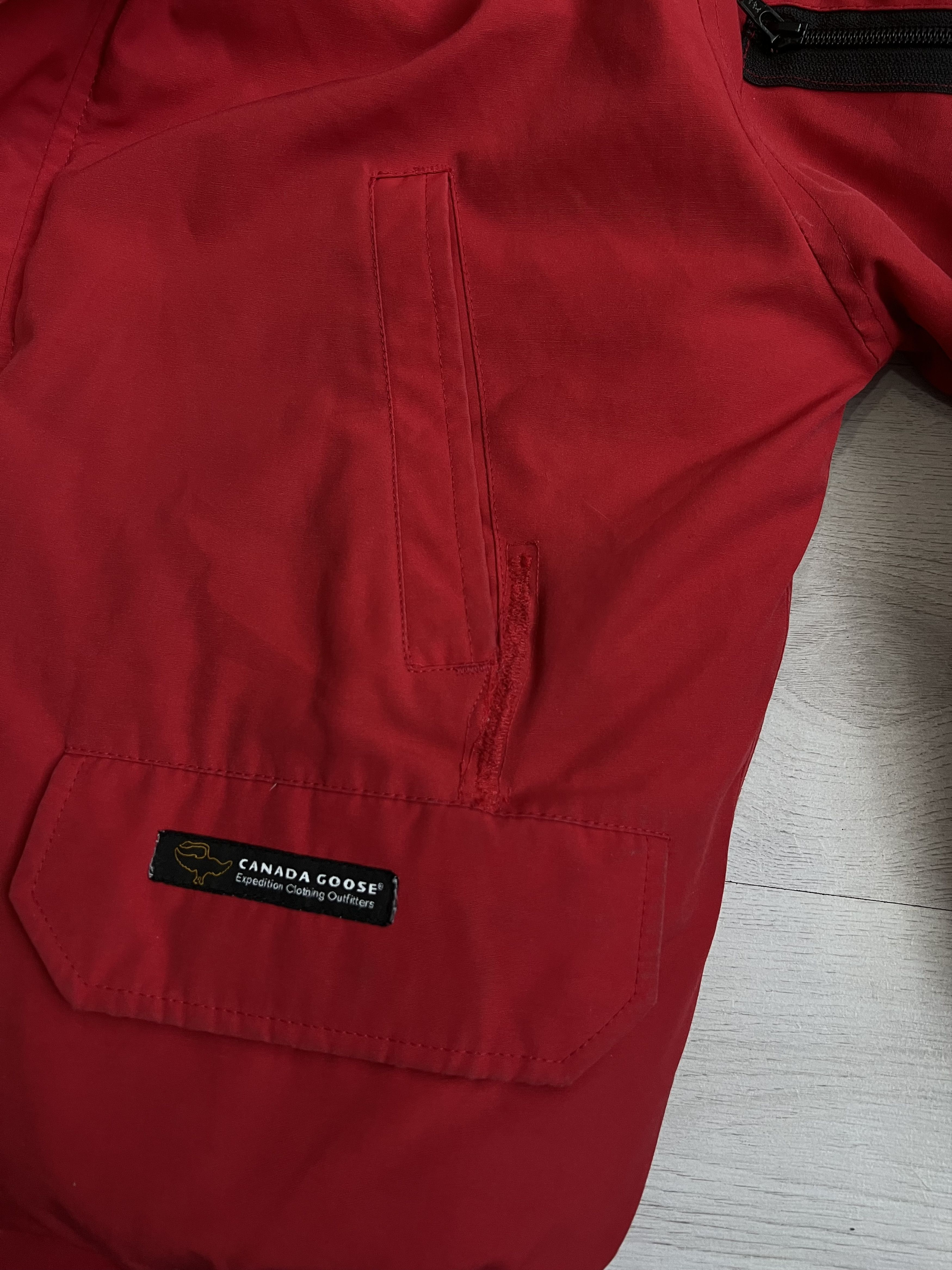 Canada Goose CANADA GOOSE 7950M CHILLIWACK BOMBER Down Jacket Red Men’s Size US M / EU 48-50 / 2 - 13 Thumbnail