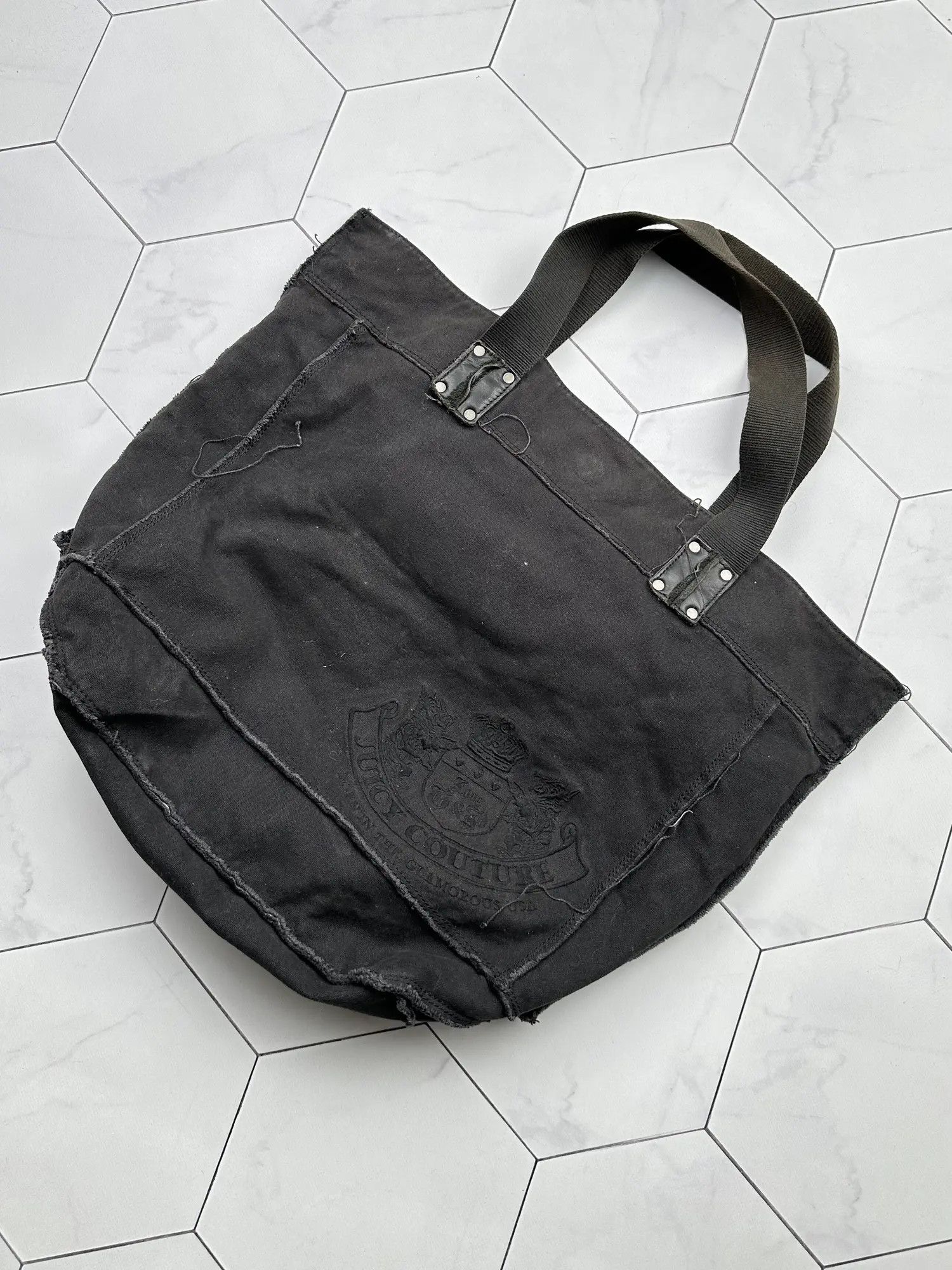 Juicy Couture Juicy Couture Vintage Sun Faded Bag (B136) Size ONE SIZE - 1 Thumbnail