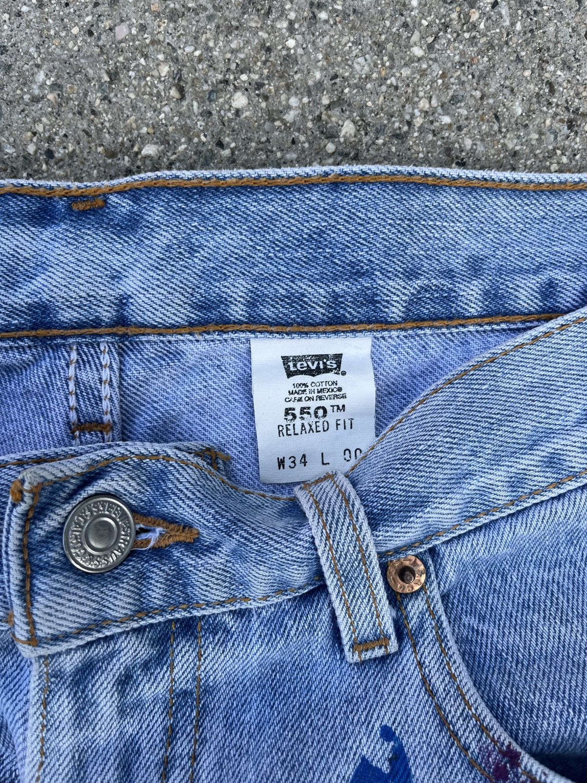 Levi's × Vintage Vintage Levi’s 550 Jean Shorts Relaxed Fit 2001 Jorts Size US 33 - 3 Thumbnail