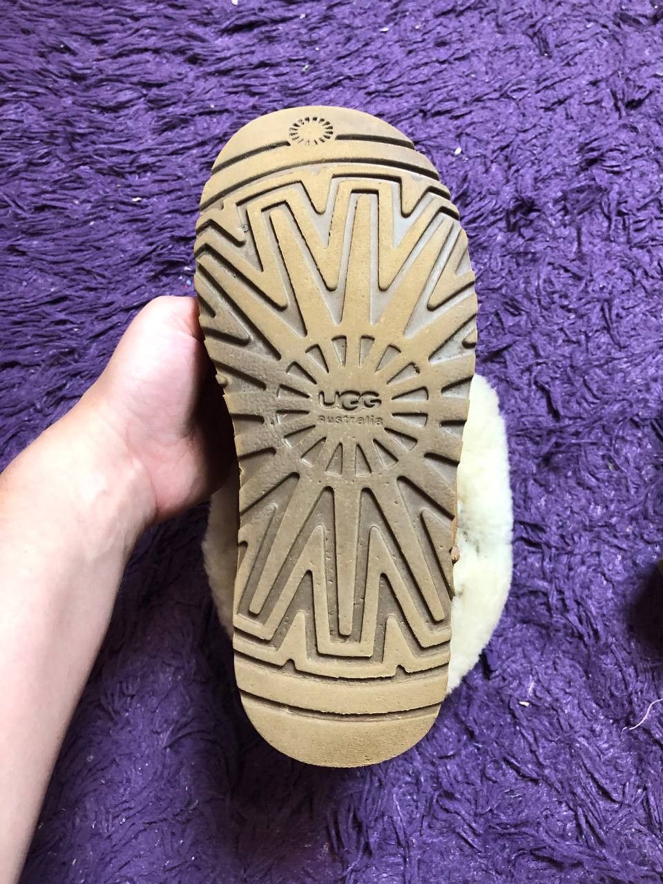 Ugg Women 10 UGG Boots Size US 5 / IT 35 - 15 Thumbnail