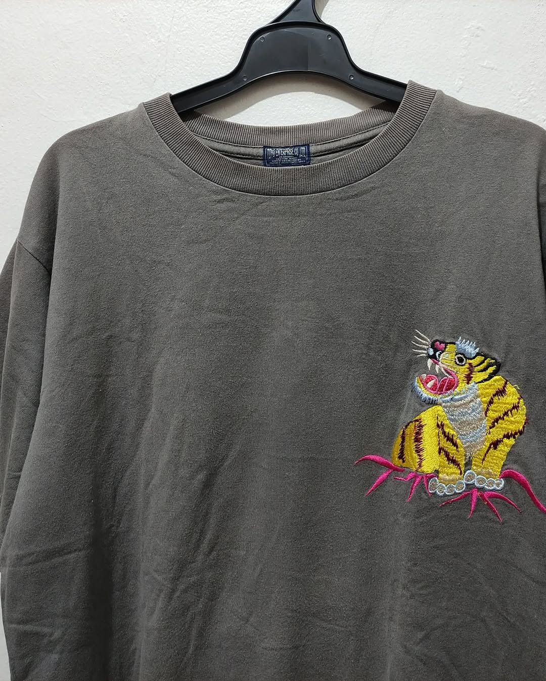 Toyo Enterprises Tailor Toyo Tiger embroidered Tee Gray Japanese Streetwear Size US L / EU 52-54 / 3 - 7 Thumbnail