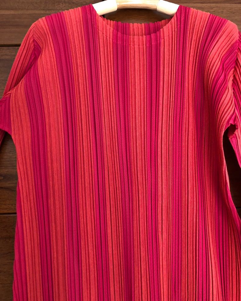 Issey Miyake Issey Miyake size:3 Red dress Size XS / US 0-2 / IT 36-38 - 4 Thumbnail
