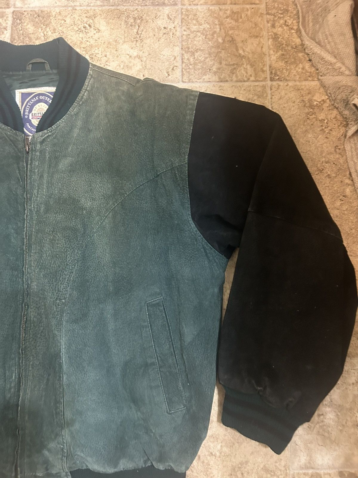 Genuine Leather × Levi's × Vintage Brittania Outerwear genuine bull hide varsity jacket Size US L / EU 52-54 / 3 - 3 Thumbnail