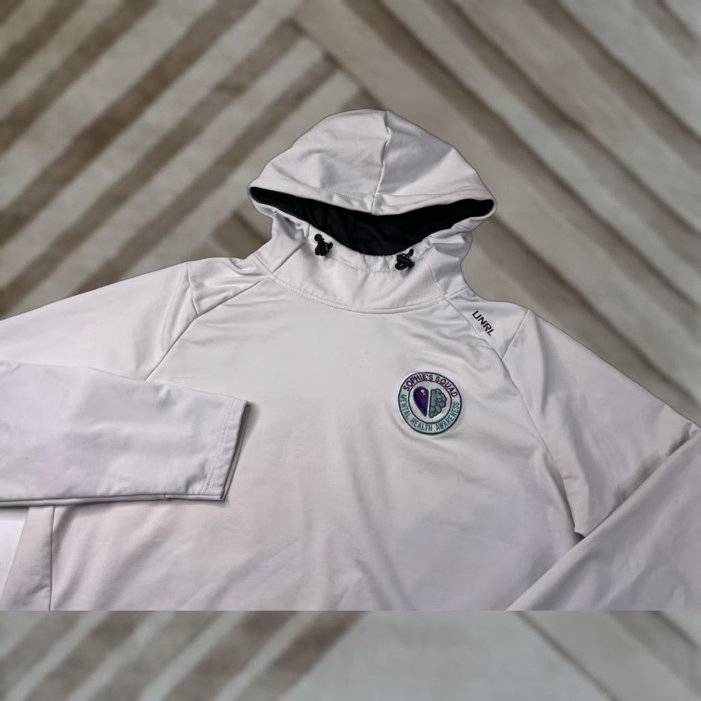 Vintage UNRL Mens Hoodie II Large White Performance Training Outdoors Hiking Pullover Hooded Pockets All Seasons Breathable Regular Fit Outdoor Theme Size US L / EU 52-54 / 3 - 1 Thumbnail