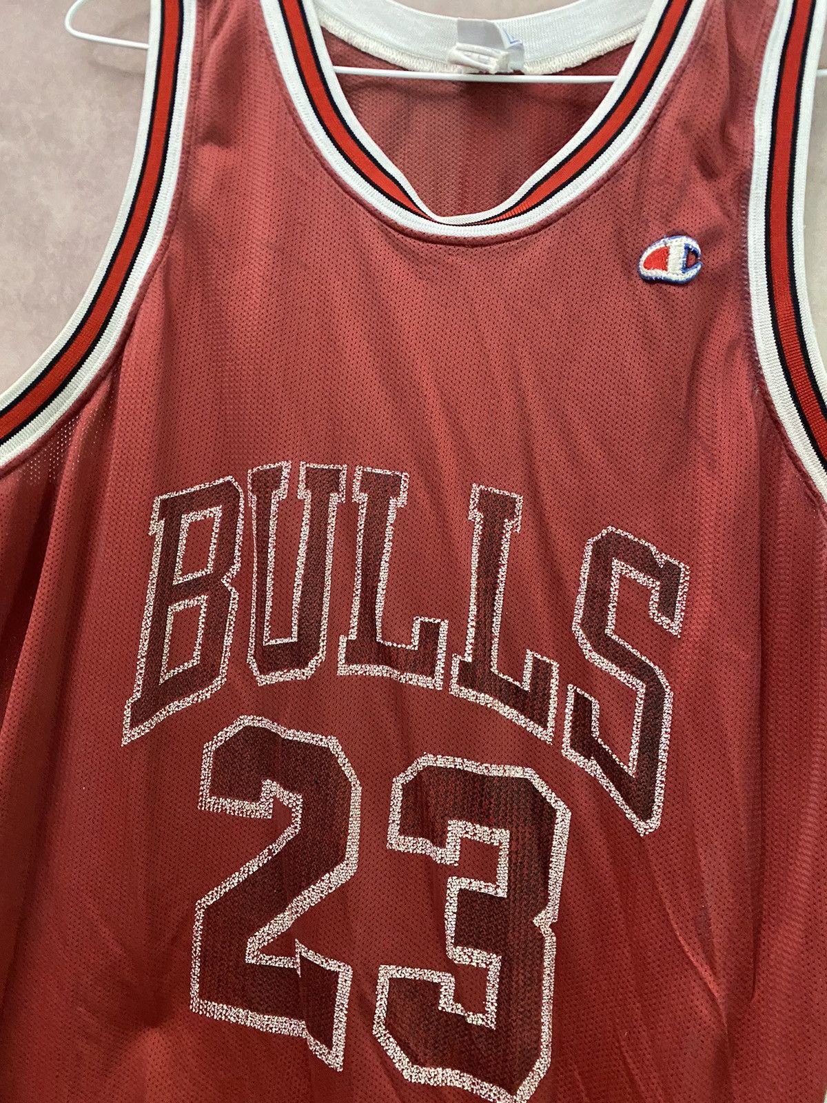 Champion × Vintage Champion Jordan Basketball Jersey #23 90s Size US XL / EU 56 / 4 - 2 Thumbnail