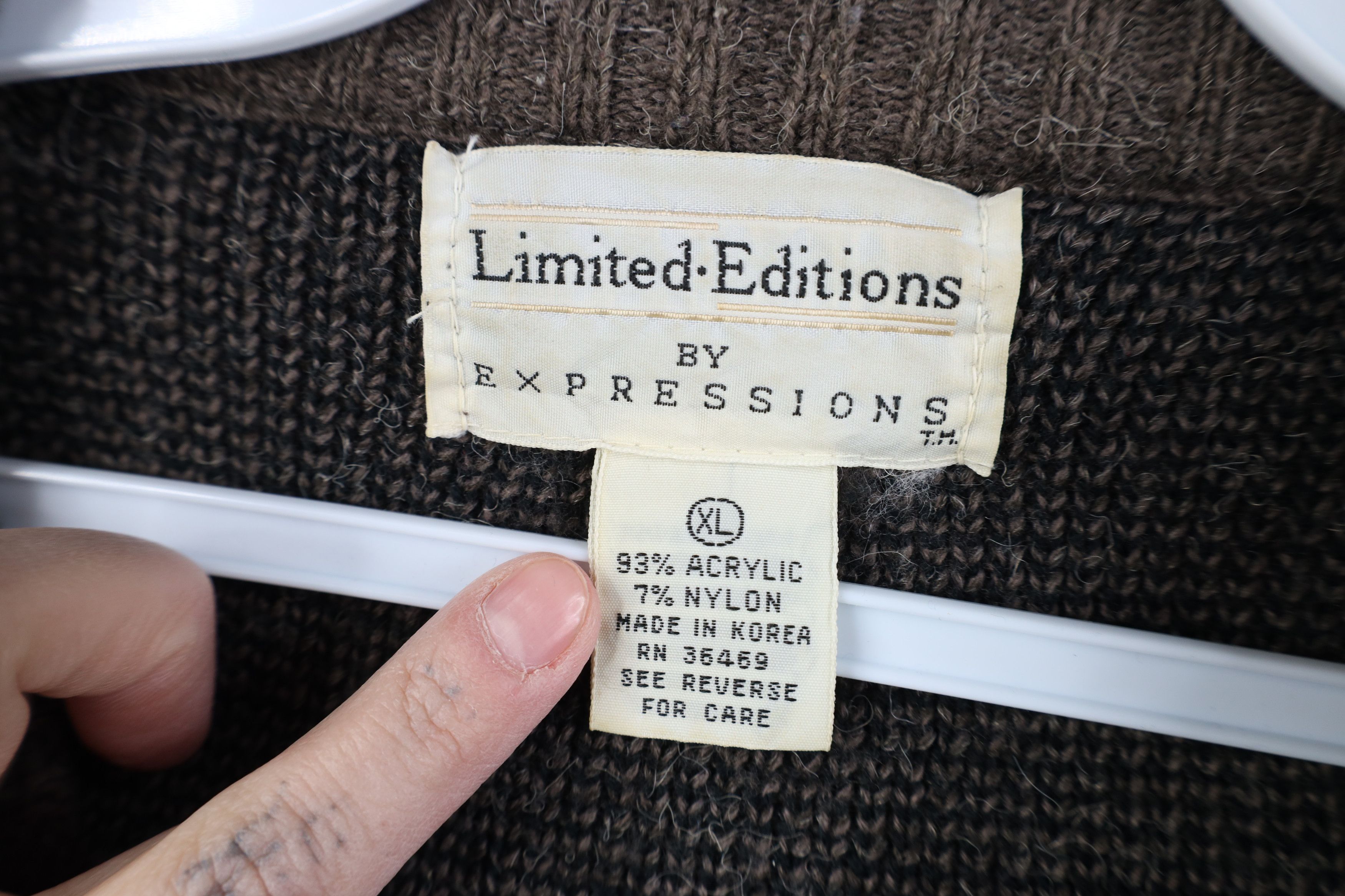 Vintage Vintage 90s Streetwear Leather Trim Knit Crewneck Sweater Size US XL / EU 56 / 4 - 8 Thumbnail