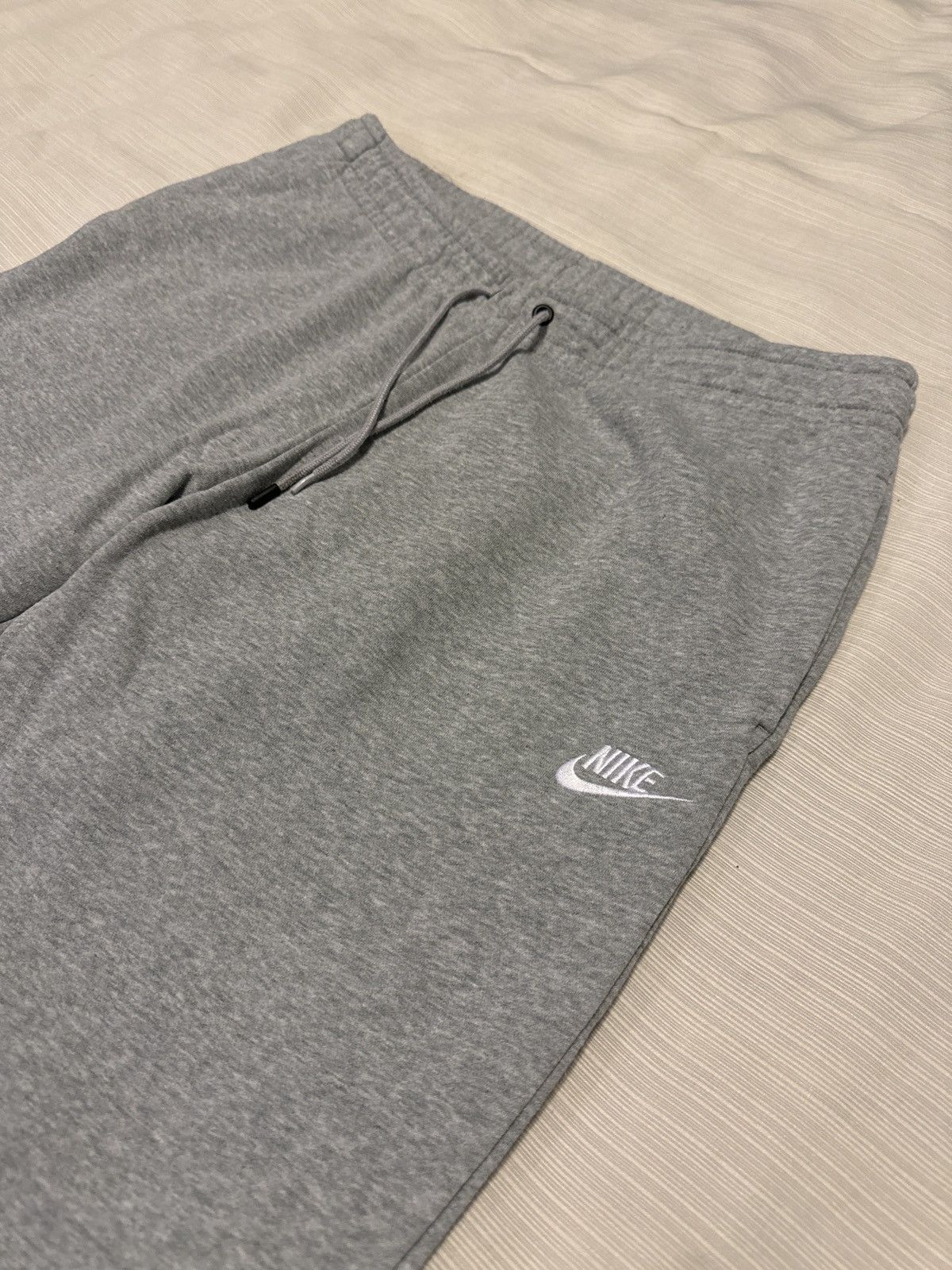 Nike Nike Sweats Size US 34 / EU 50 - 2 Thumbnail