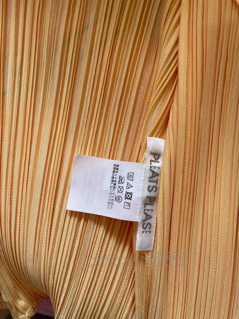 Issey Miyake Issey Miyake Pleated Long Sleeve Cardigan Size L / US 10 / IT 46 - 4 Thumbnail