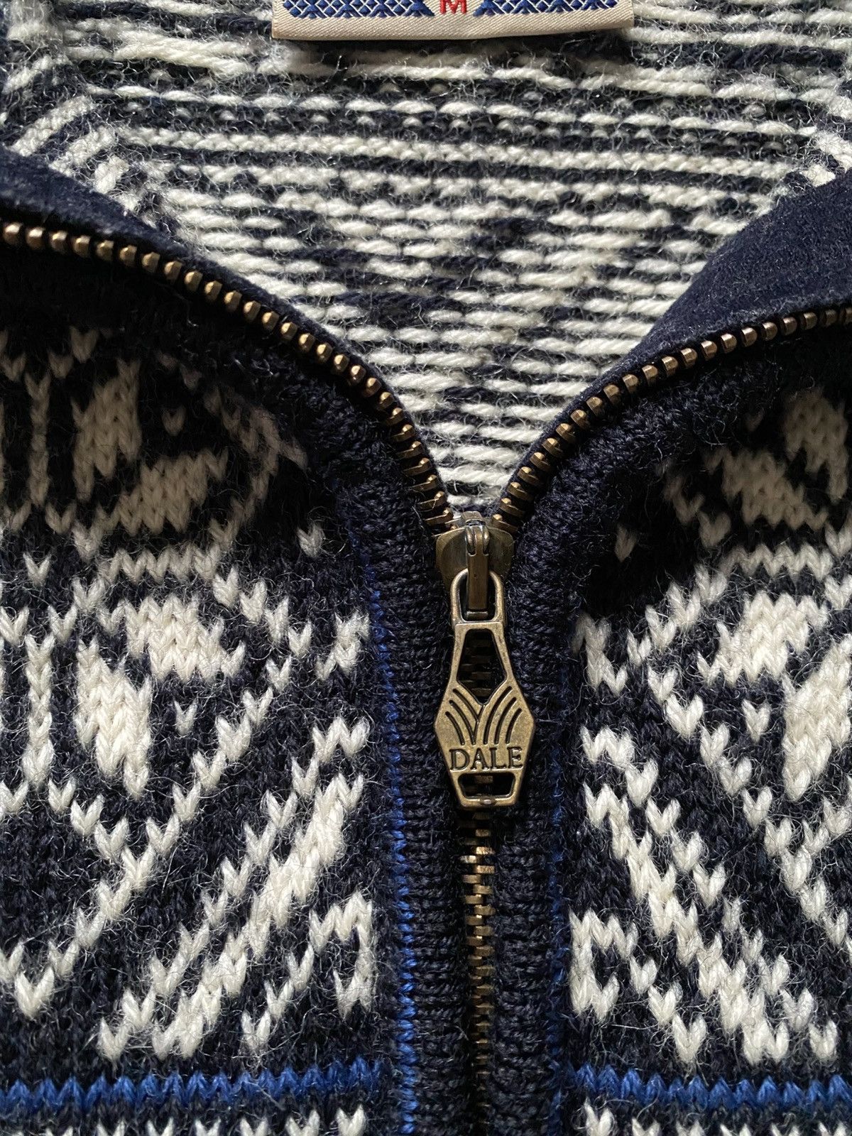 Dale Of Norway Vintage Dale Of Norway Sweater Men Size M Wool Icelandic Size US M / EU 48-50 / 2 - 5 Thumbnail