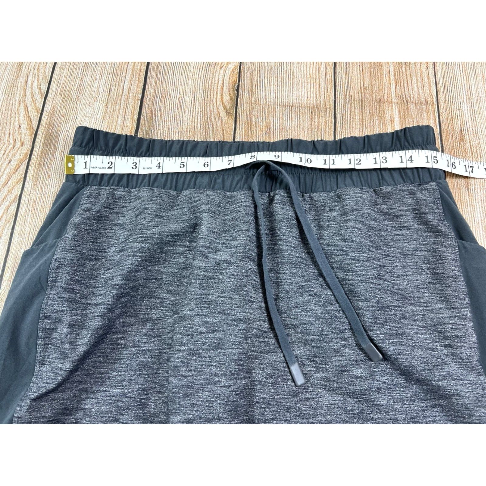 Athleta Athleta Skort Women’s Skirt Hybrid Grey S Athleisure Pockets Stretch Athletic Golf Tennis Walking Short Skort Size 28" / US 6 / IT 42 - 7 Thumbnail