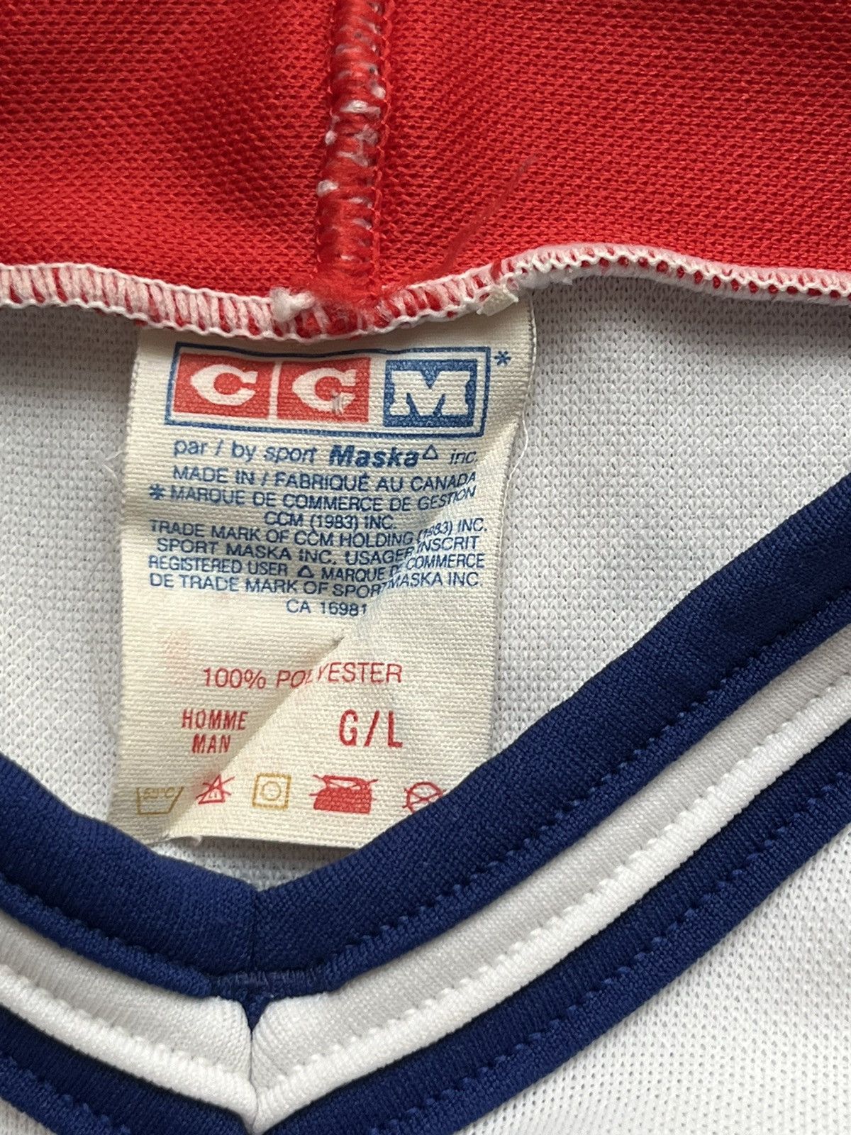 NHL Vintage original CCM Montreal Canadiens jersey 1990-1995 Size US S / EU 44-46 / 1 - 4 Thumbnail