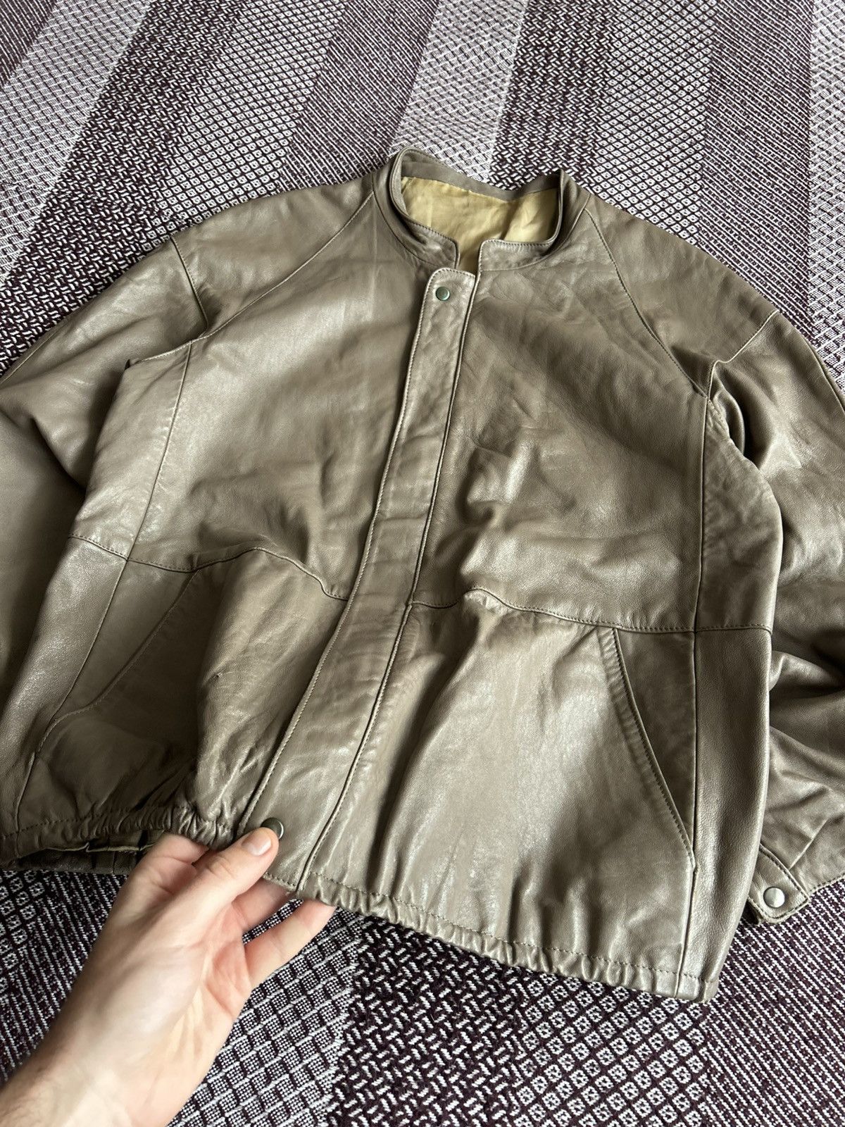 Genuine Leather Vintage Leather Jacket Solid Style Unisex 80s Size Small Size US S / EU 44-46 / 1 - 3 Thumbnail