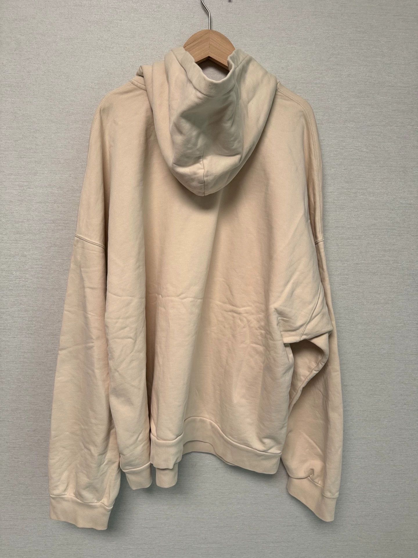 Balenciaga Balenciaga WW Excl Logo Hoodie Cream 3 Size US L / EU 52-54 / 3 - 2 Thumbnail