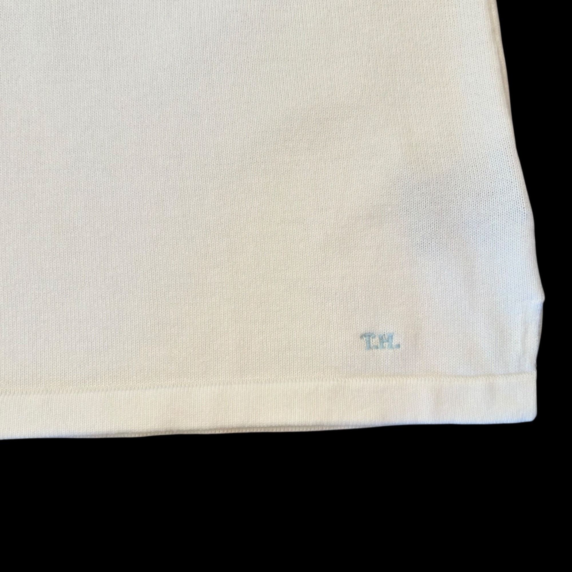 Tommy Hilfiger Vintage Tommy Hilfiger Embroidered Blue Roses Sweater Tee XL Size XL / US 12-14 / IT 48-50 - 5 Thumbnail