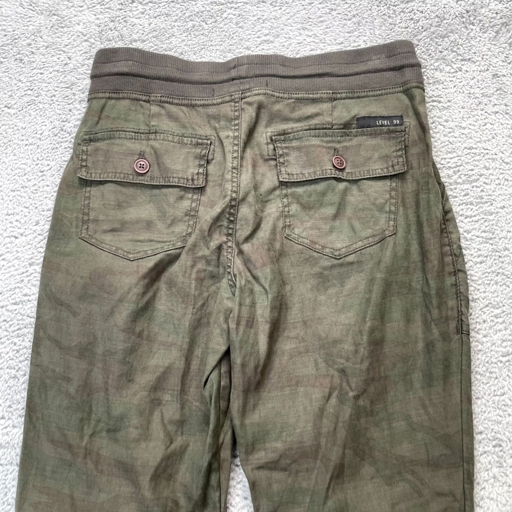 Vintage VINTAGE Level 99 Pants Womens XS Green Camo Linen Jogger Tapered Leg Drawstring Size 26" / US 2 / IT 38 - 6 Thumbnail