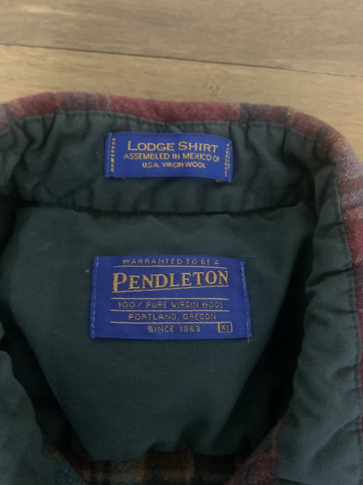 Pendleton × Vintage Vintage Pendleton Lodge Shirt Plaid Button Up Size US XL / EU 56 / 4 - 2 Thumbnail