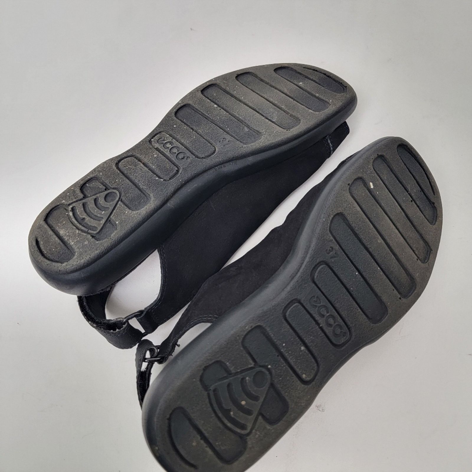 Ecco Ecco Black Suede Peep Toe Sandals - 6 Size US 6 / IT 36 - 4 Thumbnail