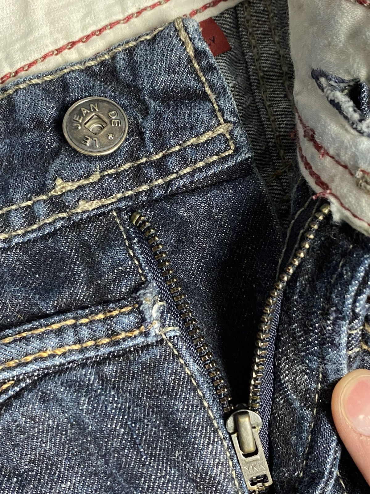 Marithe + Francois Girbaud Marithe Francois Girbaud Jeans Women US 27 Blue Distressed Size 28" / US 6 / IT 42 - 11 Thumbnail
