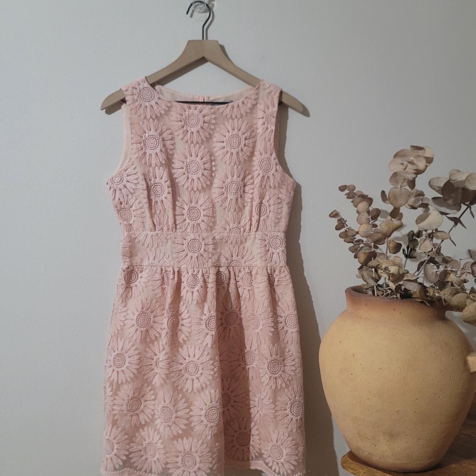 Other Pink Daisy Lace Mini Dress Coquette Sz M Spring Easter Size M / US 6-8 / IT 42-44 - 1 Thumbnail