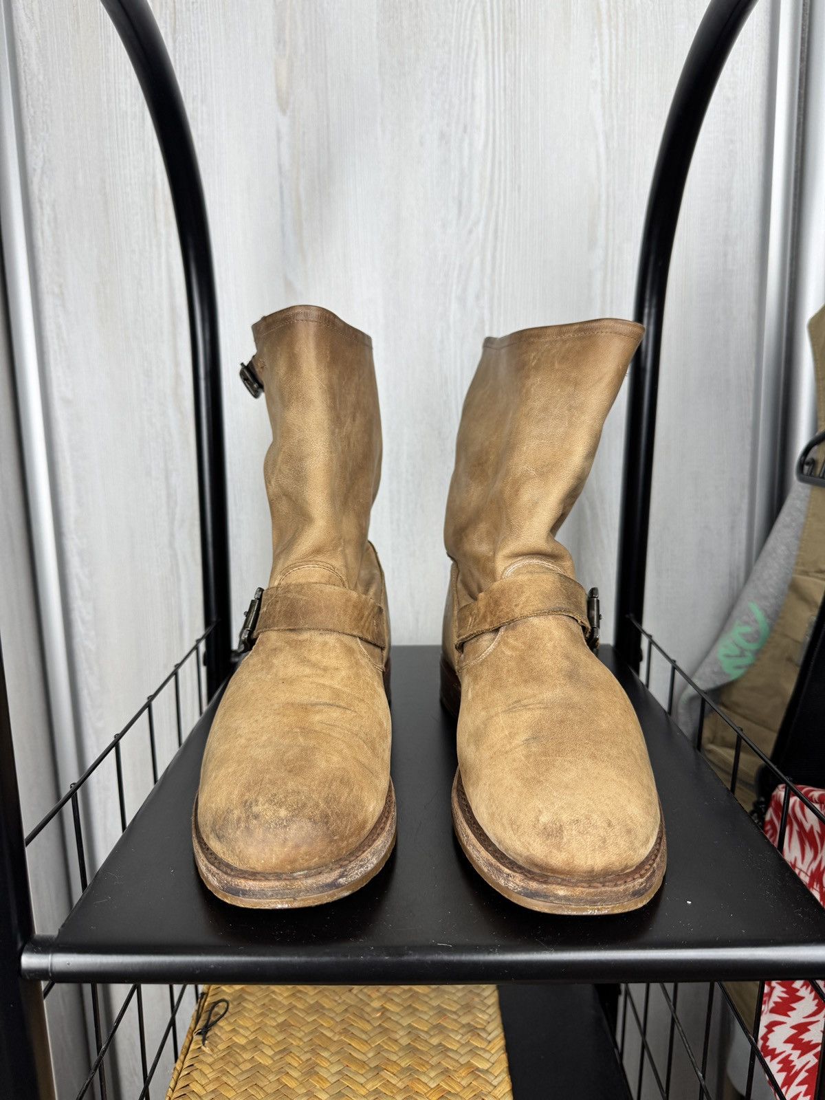 Frye Frye Leather buckled brown beige faded boots size 8.5 Size US 8.5 / IT 38.5 - 8 Thumbnail