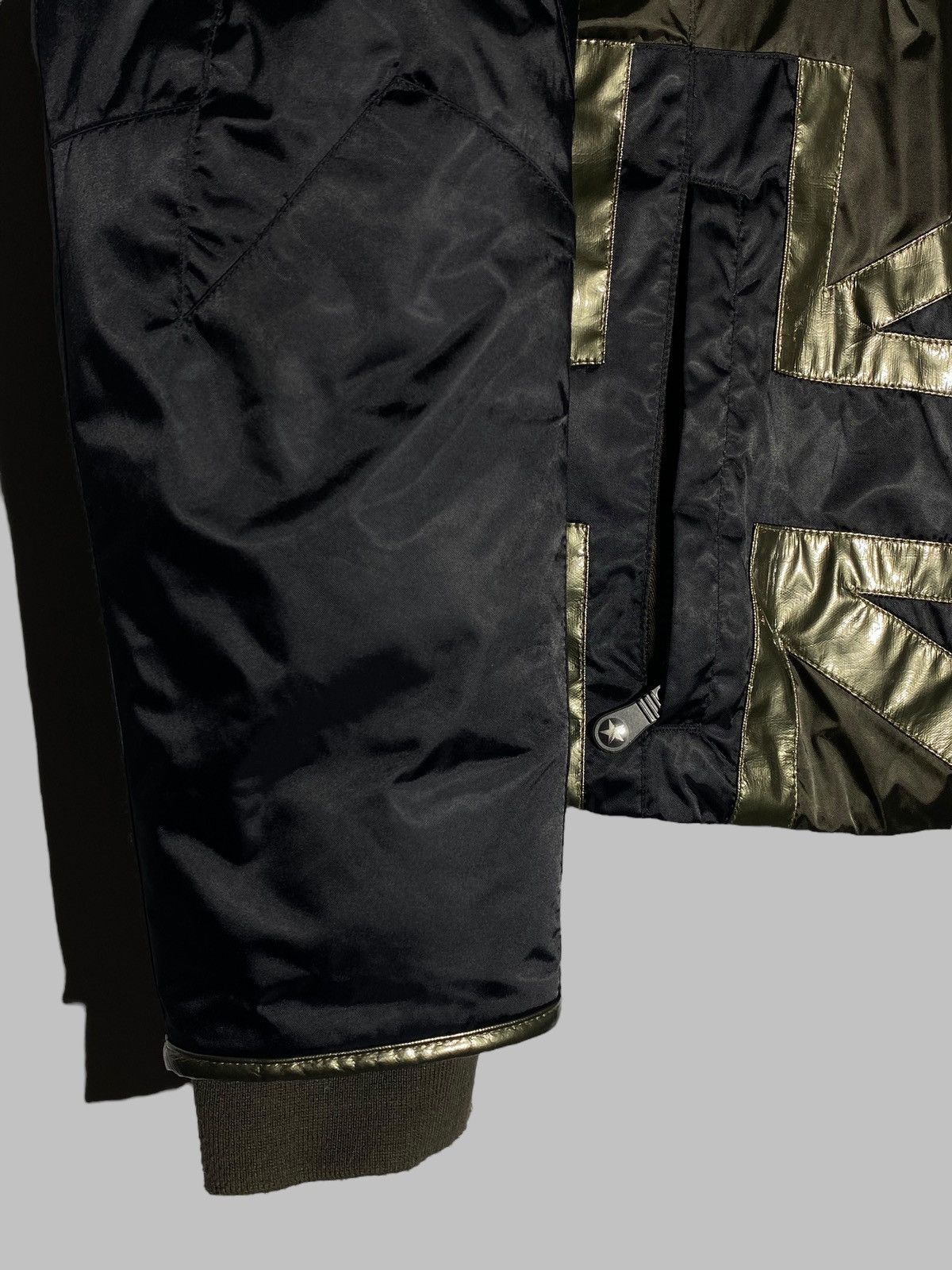 JET SET Rare Jet Set St. Moritz GB flag Stars Ski Down Jacket Size L / US 10 / IT 46 - 9 Thumbnail