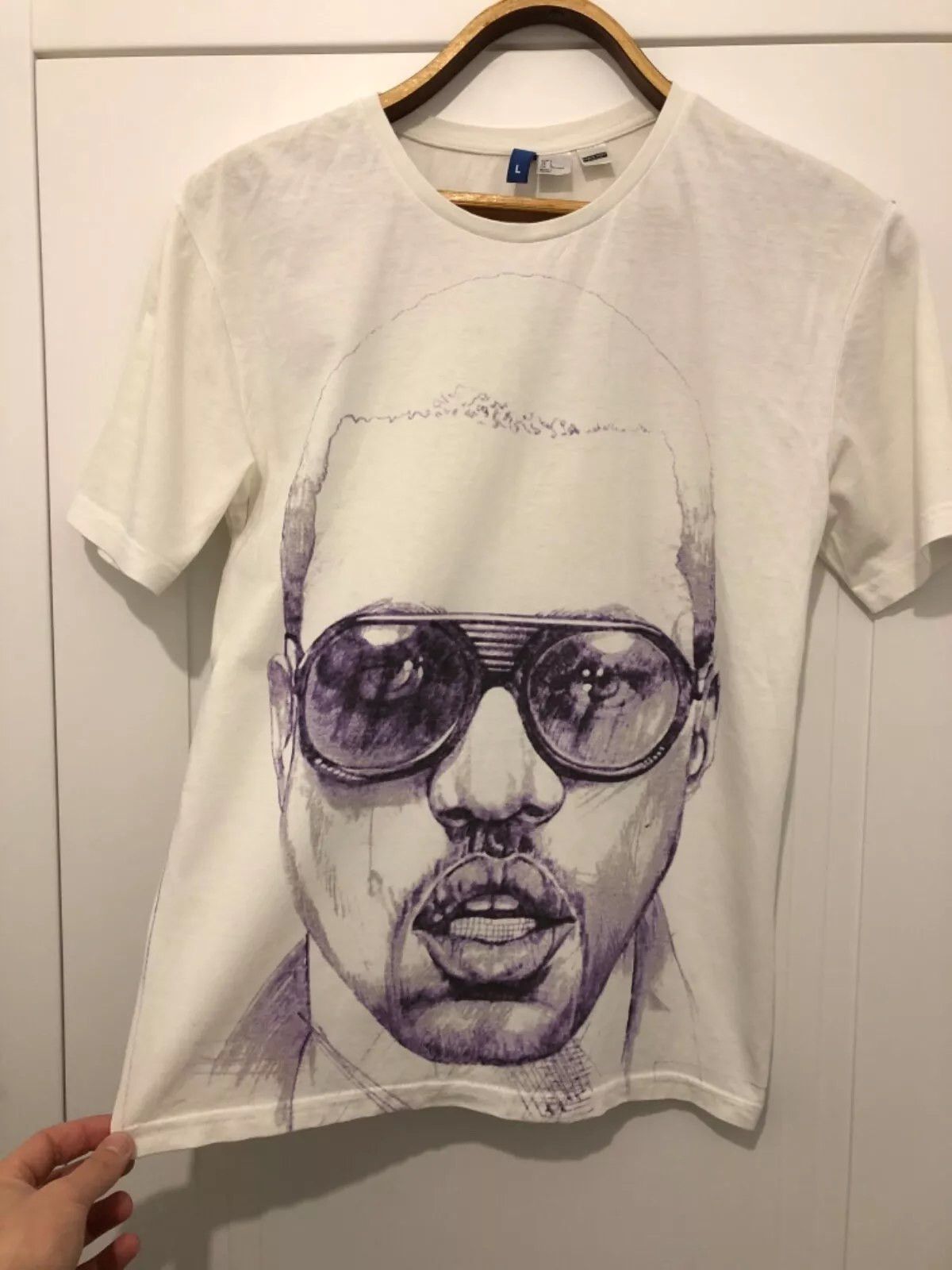 H&M H&M Kanye West ( Yeezy, Ye) T Shirt Size US M / EU 48-50 / 2 - 1 Thumbnail