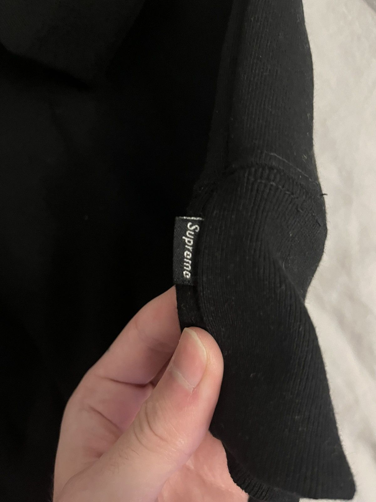 Supreme Supreme black box logo crewneck fw22 Size US L / EU 52-54 / 3 - 7 Thumbnail