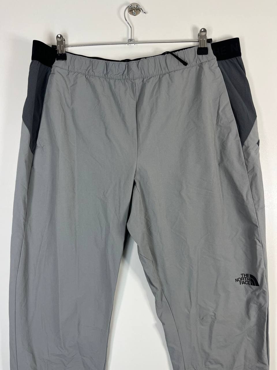 The North Face The North Face Men’s Gray Lightweight Pants Joggers Size XL Size US 40 / EU 56 - 2 Thumbnail