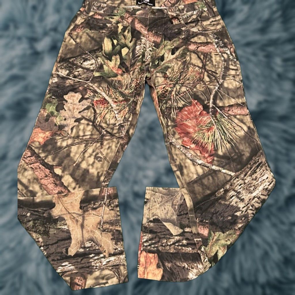 Vintage VINTAGE Mossy Oak Real Tree Camo Hunter Baggy Skater Jeans Mens 34x31 Camouflage Wide-Leg Grunge Hip Hop Punk Y2K JNCO Southpole Realtree Glass? Size US 34 / EU 50 - 1 Thumbnail