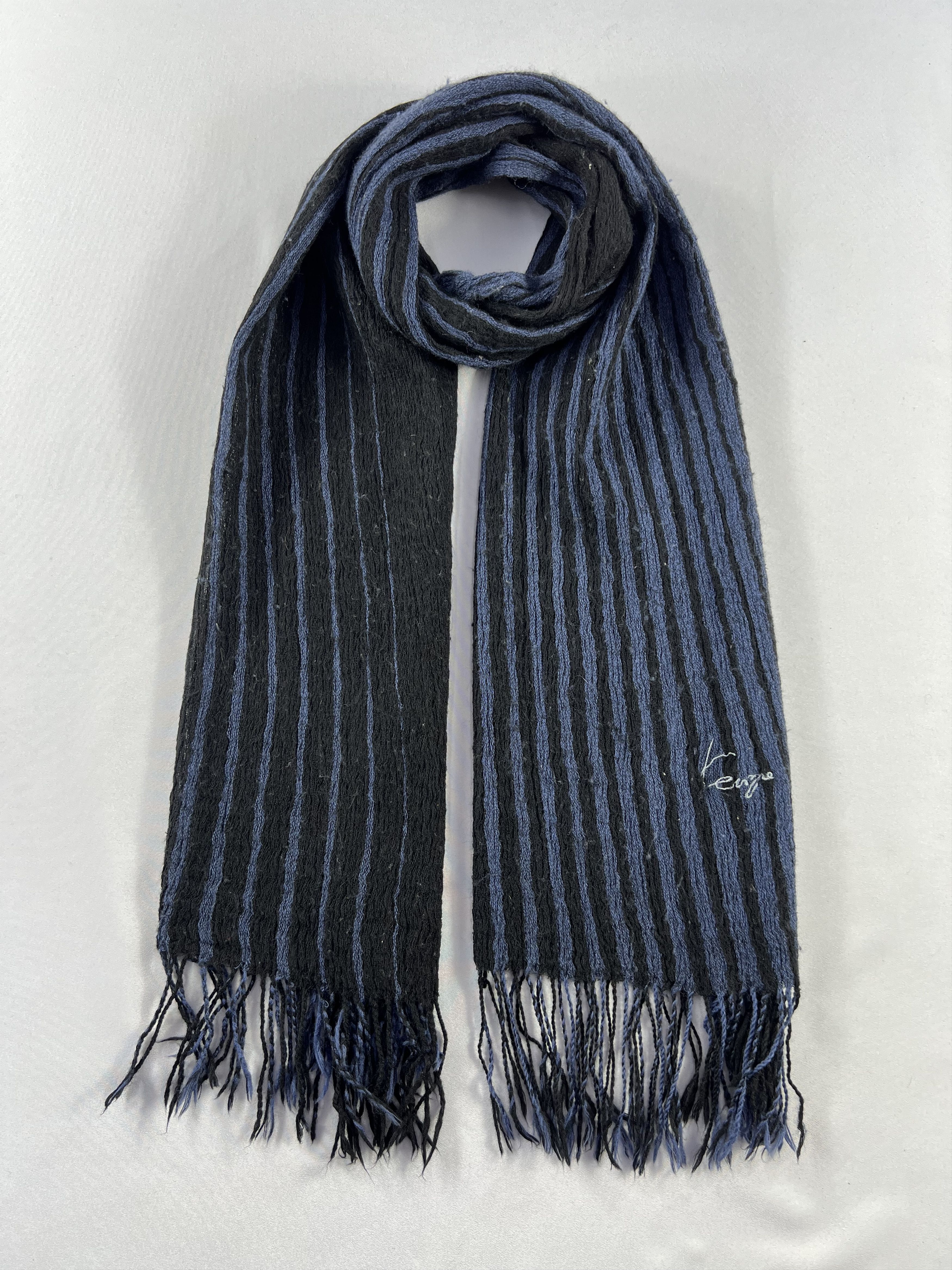 Kenzo Kenzo Scarf / Muffler / Neckwear P1050 Size ONE SIZE - 1 Thumbnail