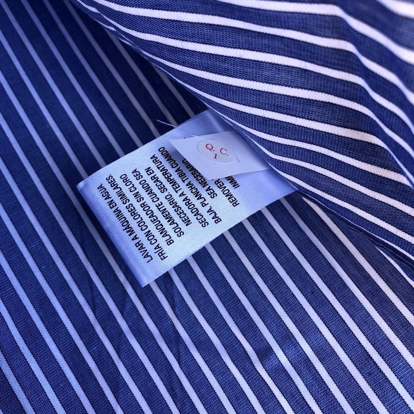 Club Room Club Room Slim Fit Performance Dress Shirt Men's 17 32/33 Striped Button Down Blue Size 46R - 6 Thumbnail