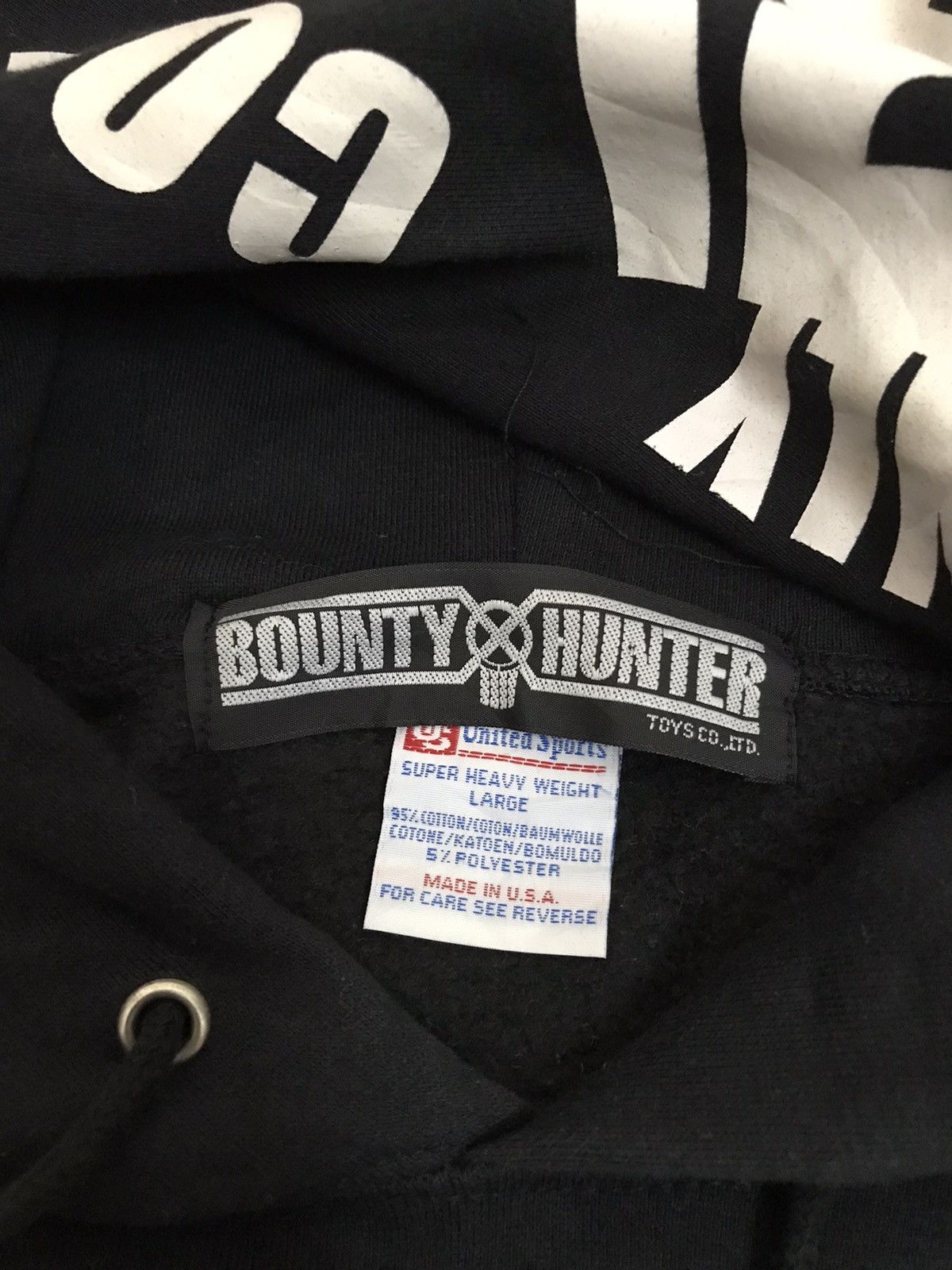 Vintage Bounty Hunter Hoodie Sweatshirt Black Dragon