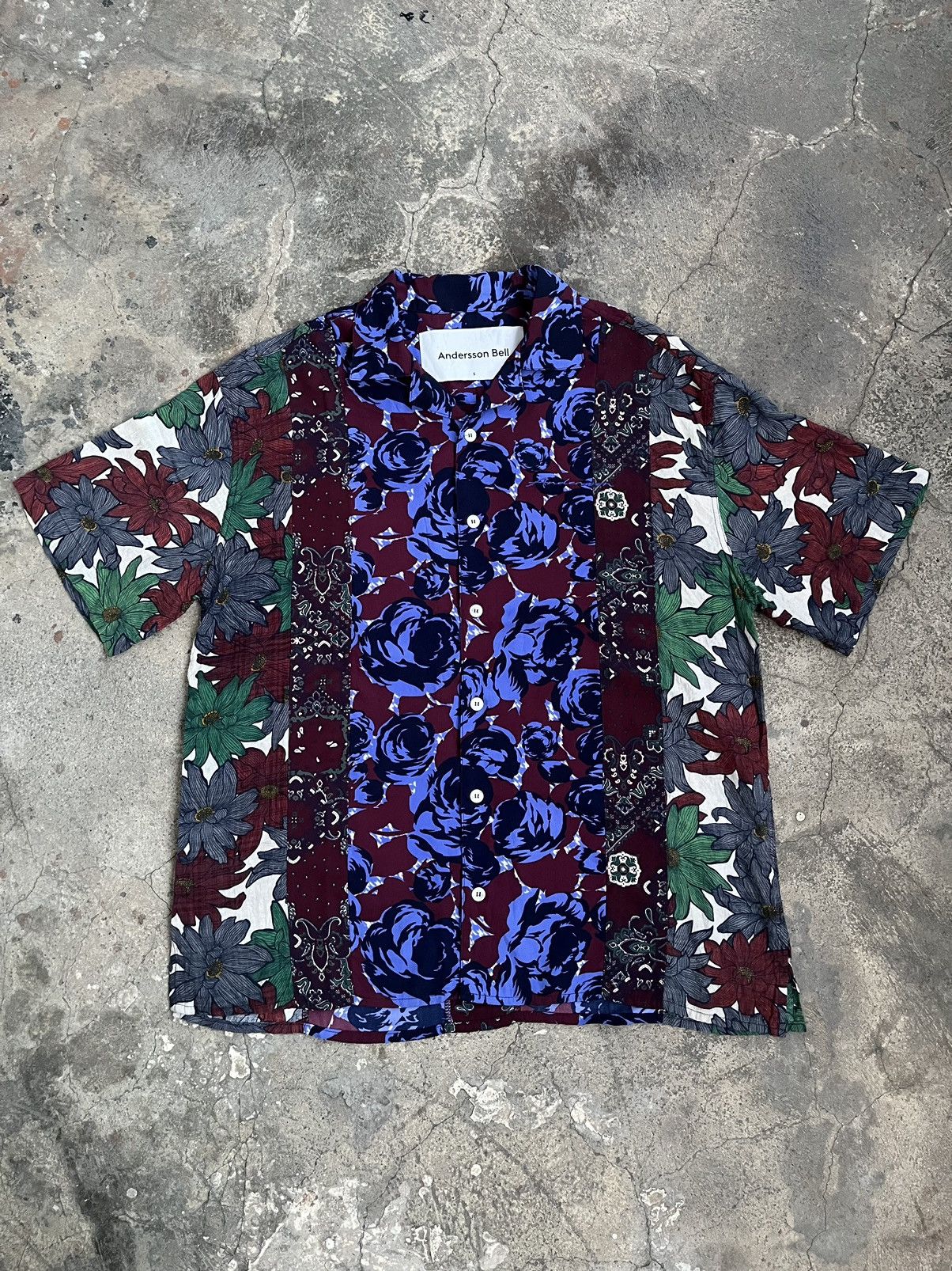 Andersson Bell ANDERSSON BELL FABRIC IN CONNECTION FLOWER OVERSIZE SHIRTS Size US L / EU 52-54 / 3 - 1 Thumbnail