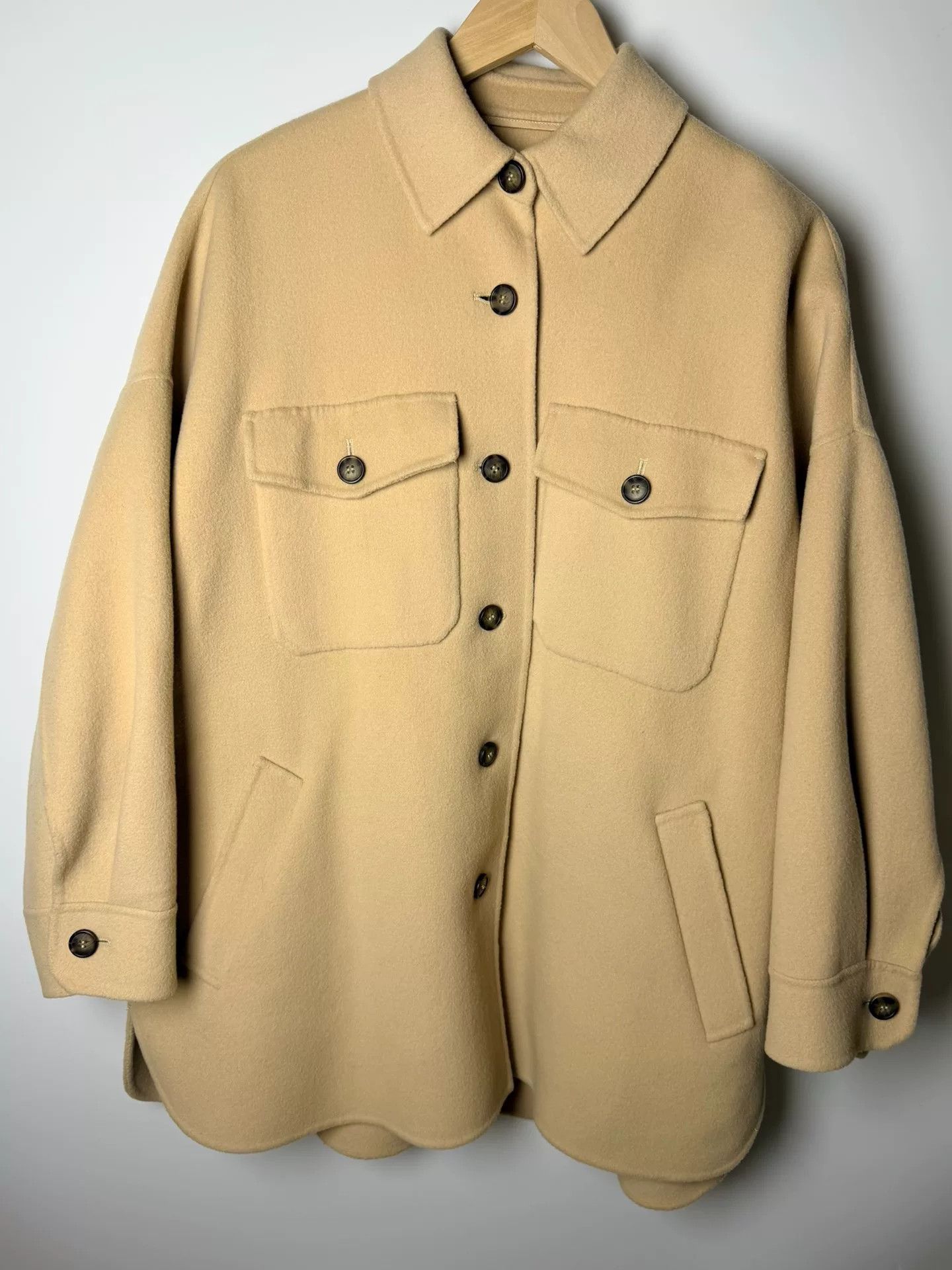 Max Mara Max Mara Wool Oversized Beige Coat it_40 Women Size S / US 4 / IT 40 - 1 Thumbnail
