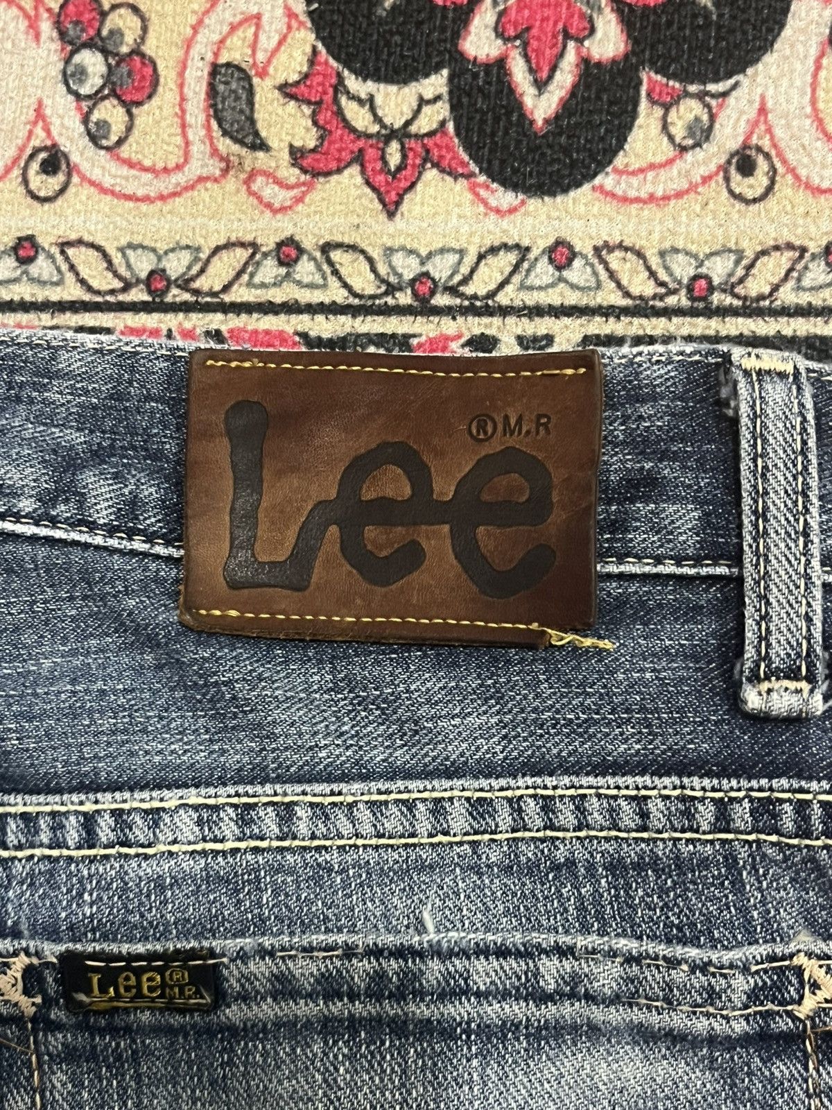 Lee ⚡️Flare⚡️Vintage Lee Riders Made in Japan Distressed Blue Jean Size US 30 / EU 46 - 8 Thumbnail