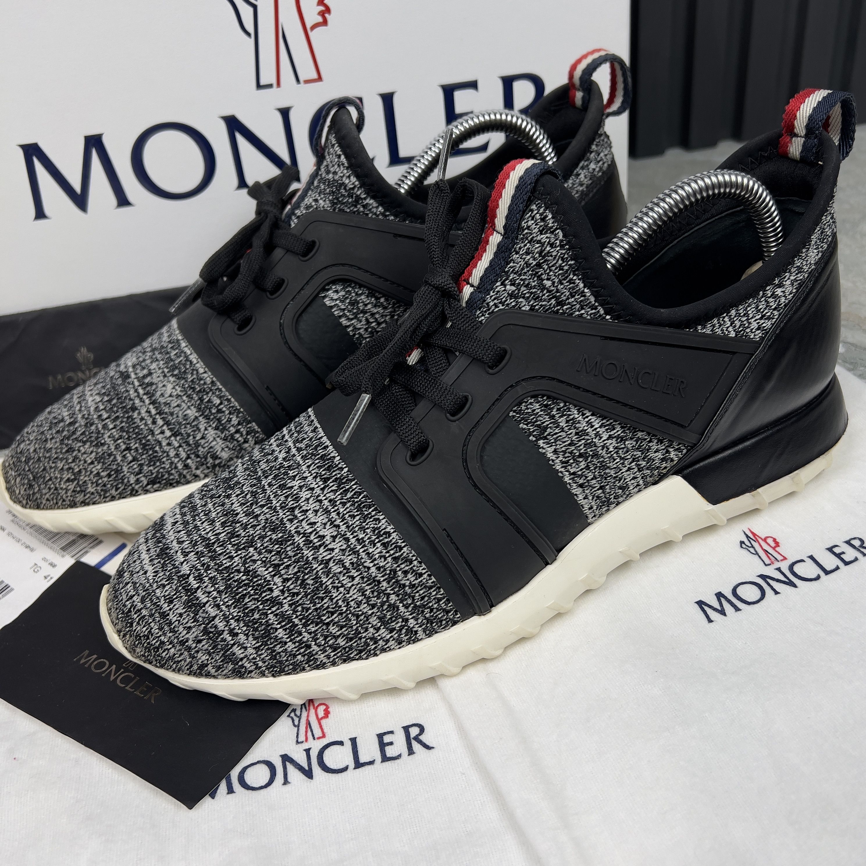 Moncler Moncler Emilien Low Top Trainer Sneaker Rubber-Trimed Mesh Size US 8 / EU 41 - 1 Thumbnail