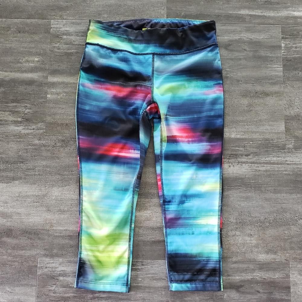Designer Blue Aurora Xersion Fitted Athletic Capri Size 28" / US 6 / IT 42 - 1 Thumbnail