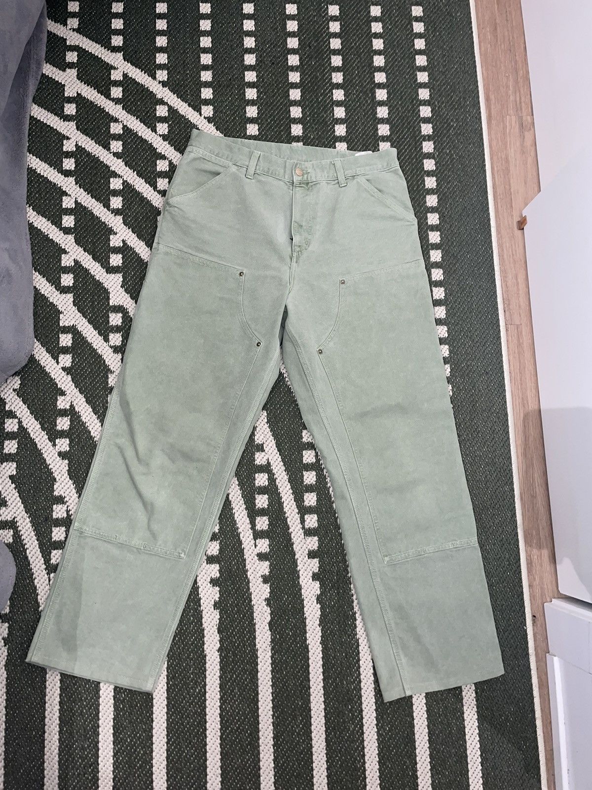 image of Carhartt Wip Carhartt Work In Progress Double Knee Pants in Green, Men's (Size 33)