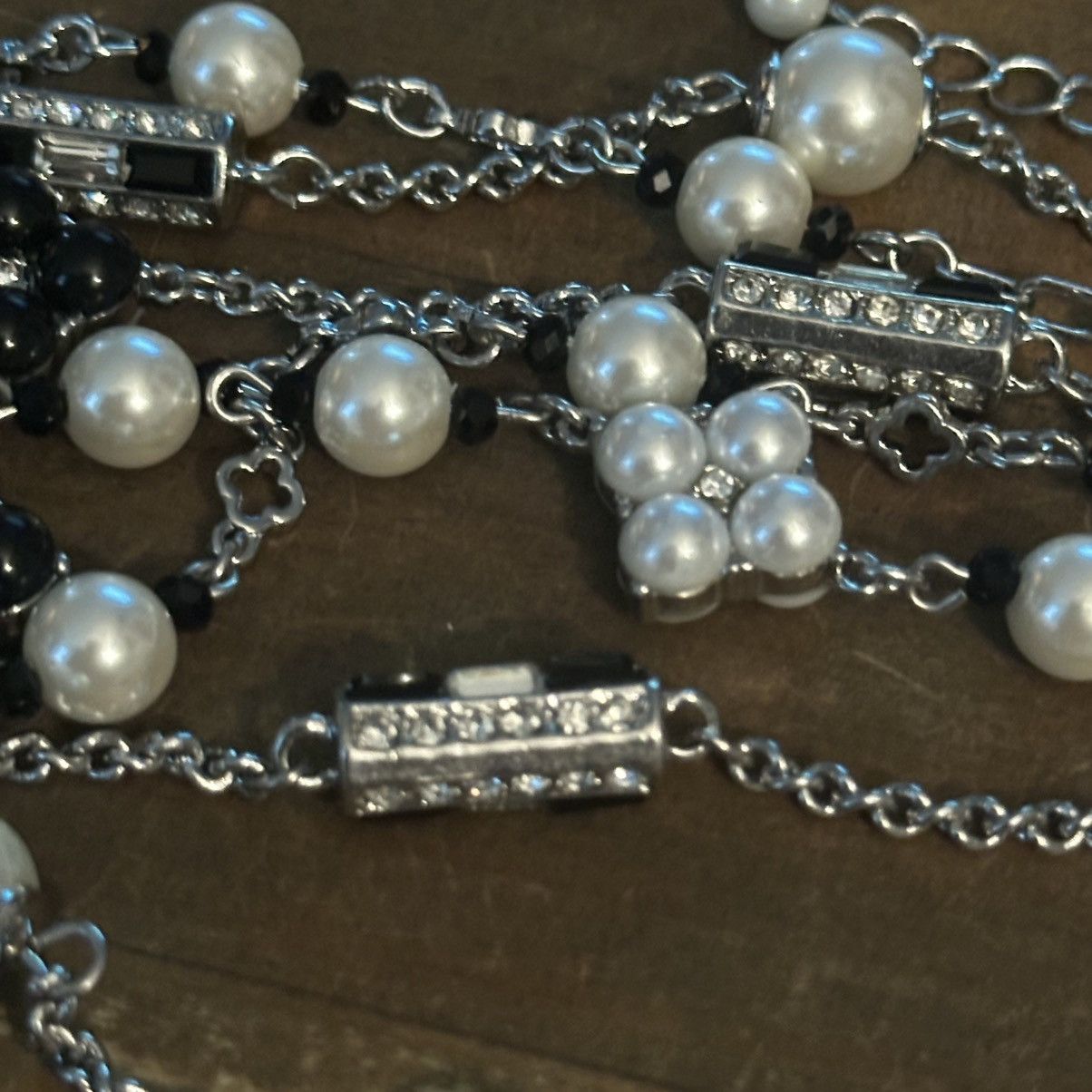 White House Black Market WHBM convertible station flowers and pearls necklace Size ONE SIZE - 5 Thumbnail