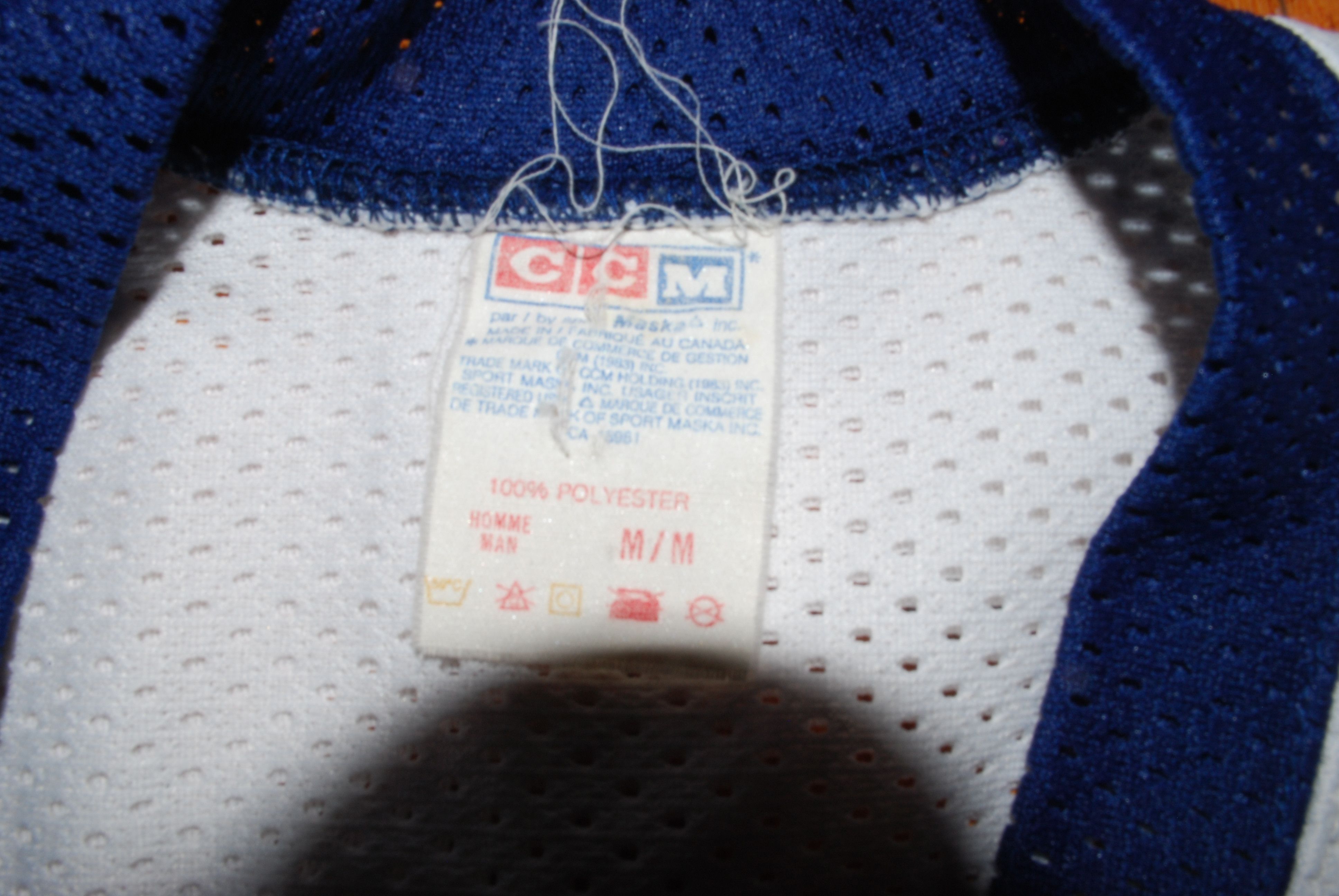 Ccm Vintage Toronto Maple Leafs Mesh Hockey Jersey by CCM Size US M / EU 48-50 / 2 - 4 Thumbnail