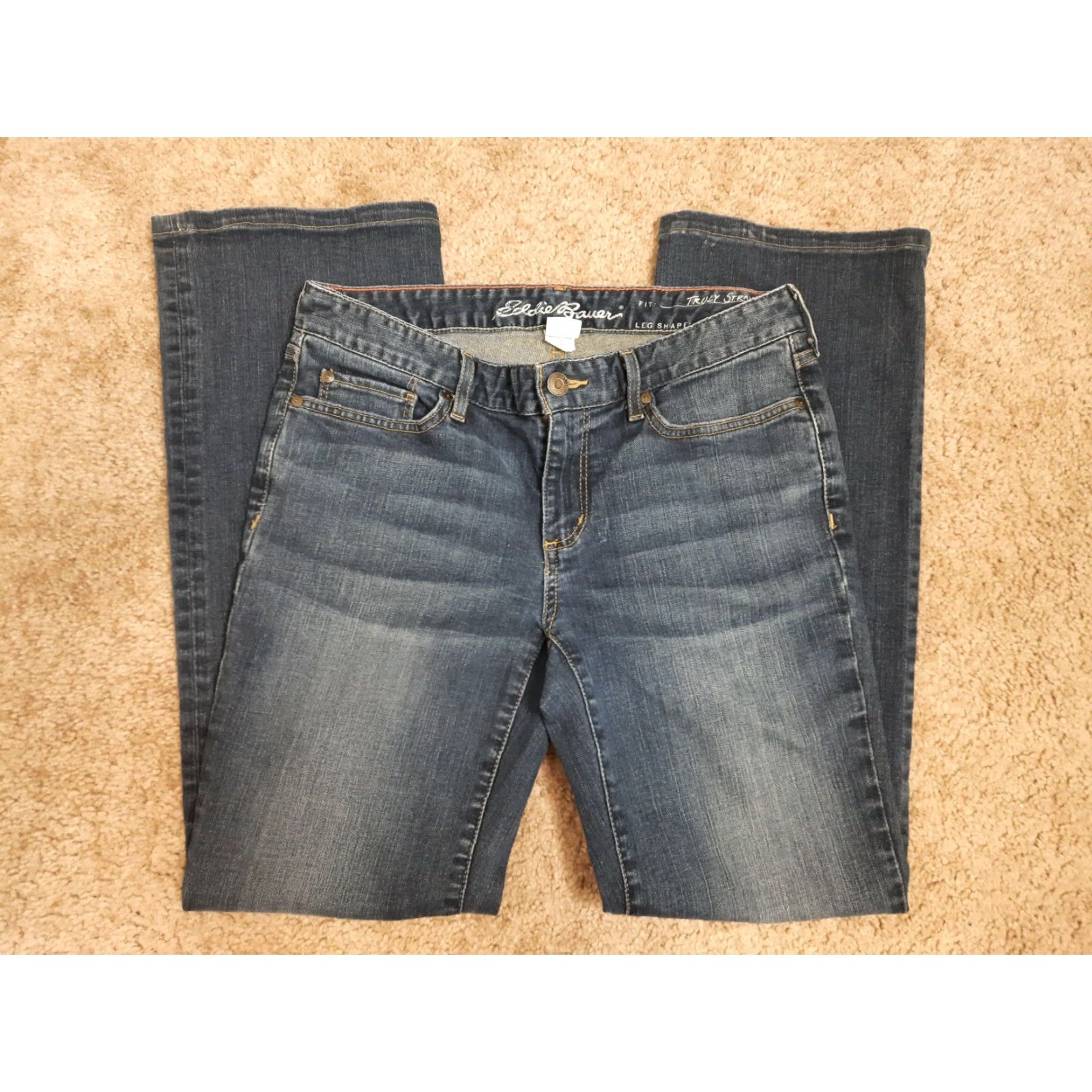 Eddie Bauer Eddie Bauer Women's Jeans Truly Straight Bootcut Dark Wash Stretch Denim 8 30x28 Blue Boots? Size 30" / US 8 / IT 44 - 8 Thumbnail