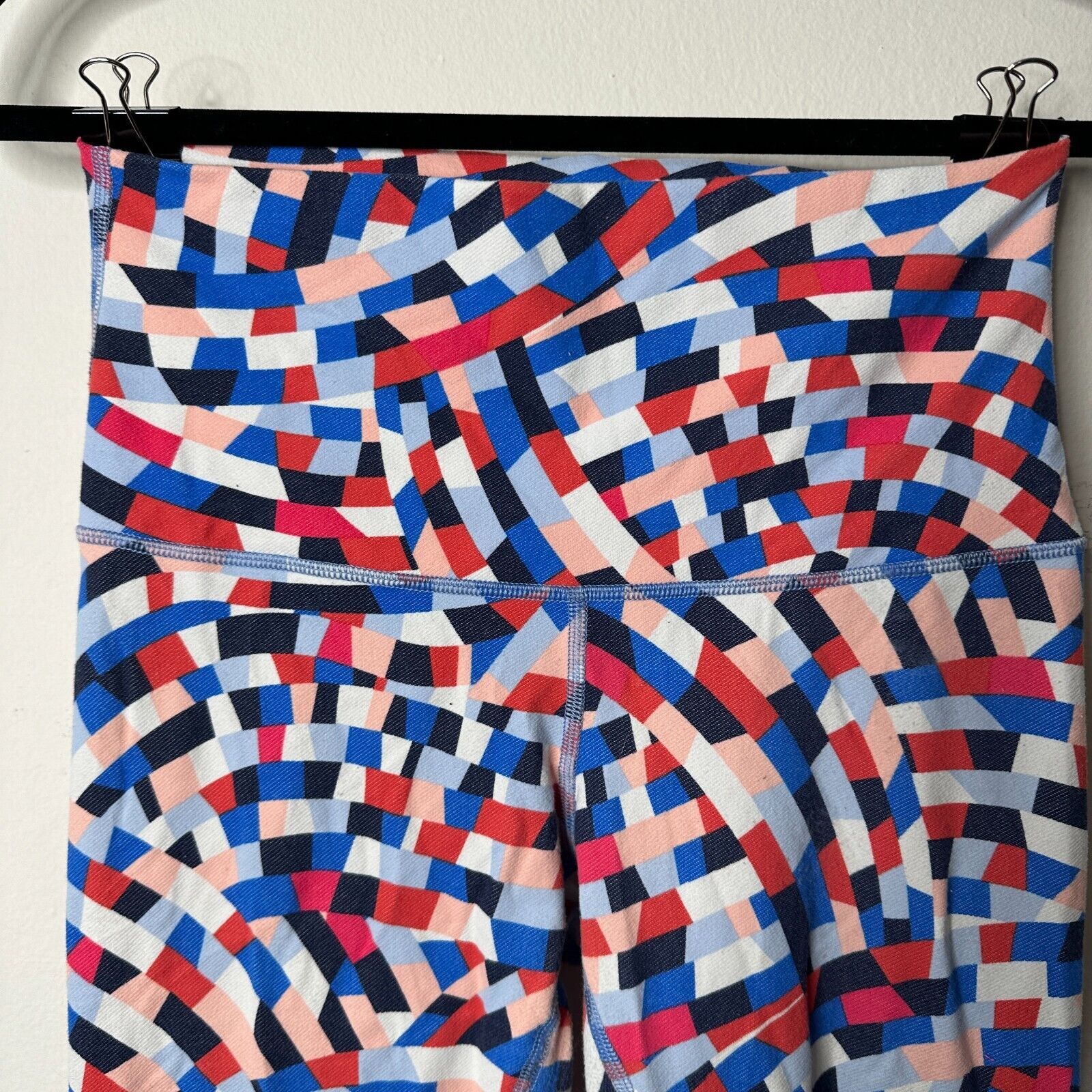 Lululemon Lululemon Wunder Under Multi Blue Red Geometric Leggings 8 Size 30" / US 8 / IT 44 - 3 Thumbnail